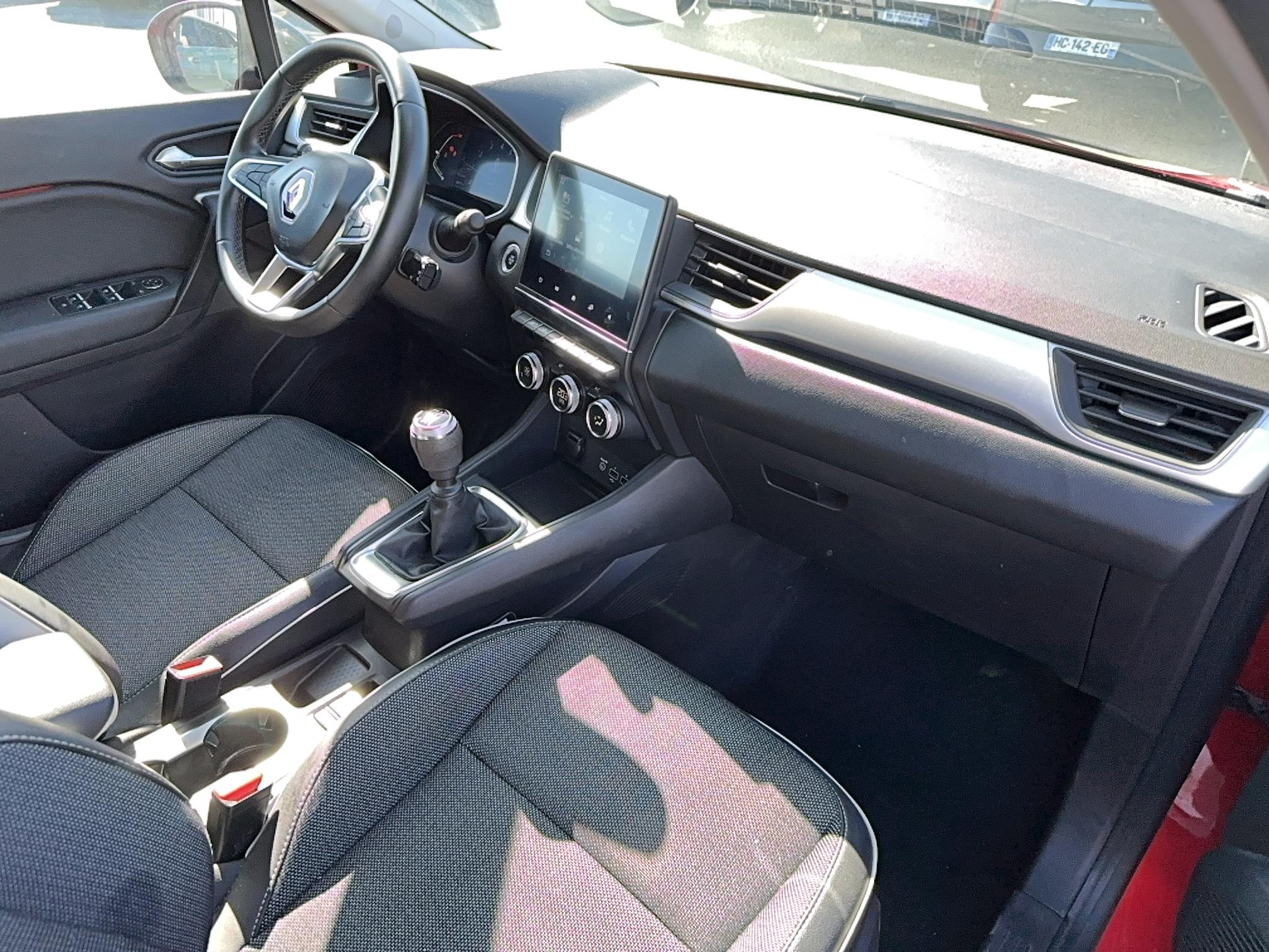 RENAULT Captur TCe 90 - 21 Zen - Véhicule Occasion - Océane Auto RENAULT Captur TCe 90 - 21 Zen - Véhicule Occasion Océane Auto