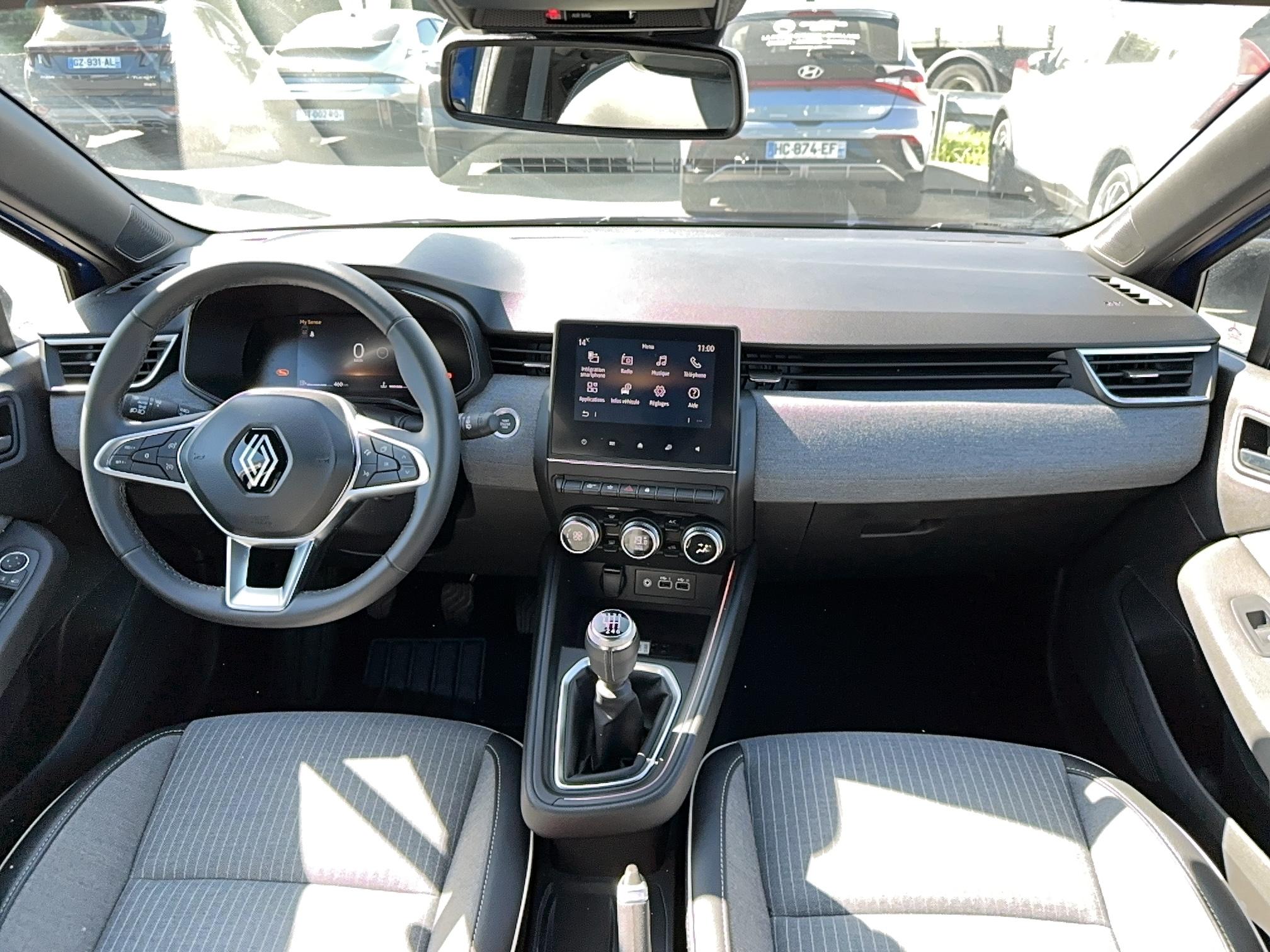 RENAULT Clio TCe 90 Techno - Véhicule Occasion - Océane Auto RENAULT Clio TCe 90 Techno - Véhicule Occasion Océane Auto