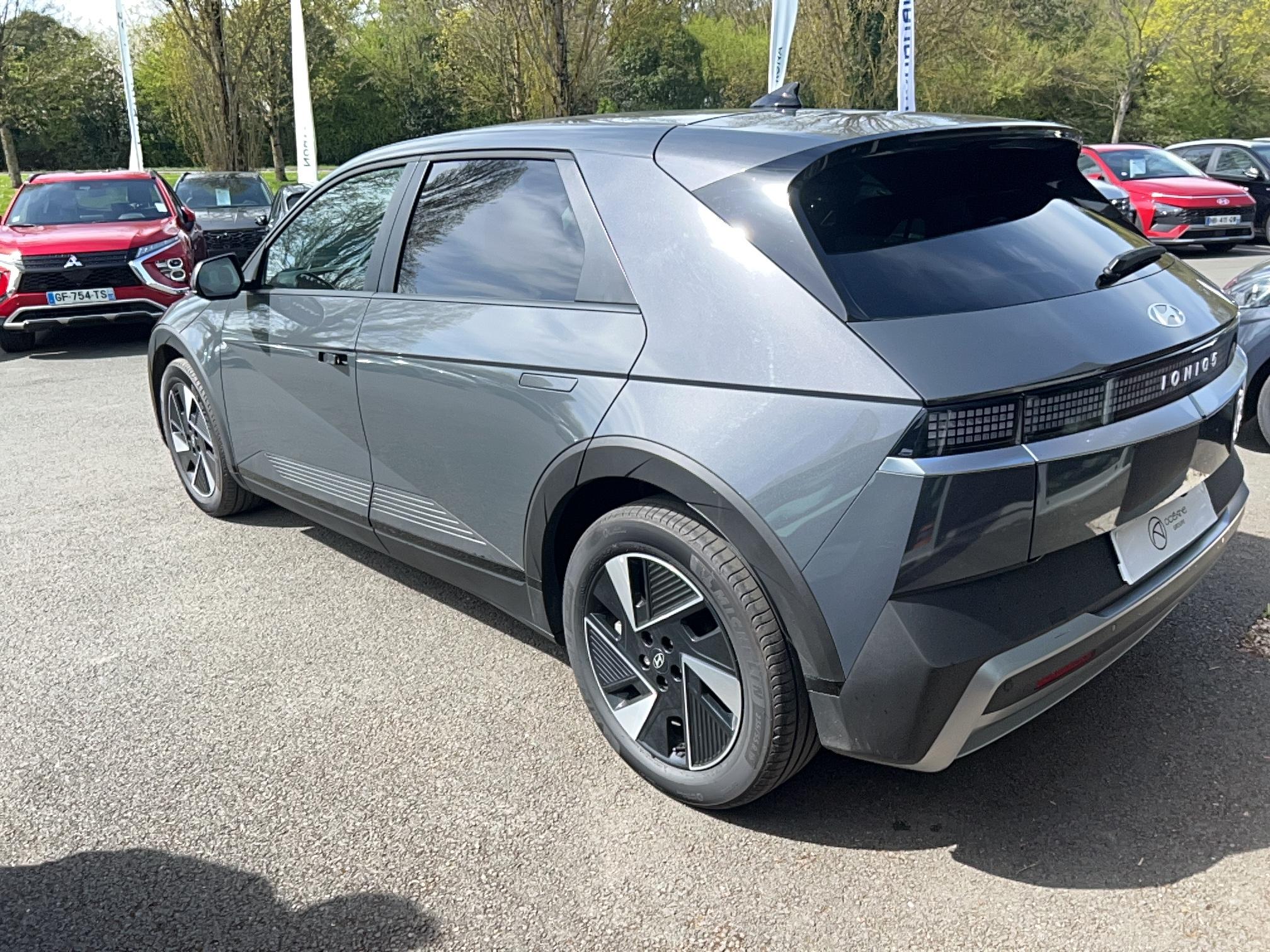 HYUNDAI Ioniq 5 84 kWh - 229 ch Creative - Véhicule Occasion - Océane Auto HYUNDAI Ioniq 5 84 kWh - 229 ch Creative - Véhicule Occasion Océane Auto