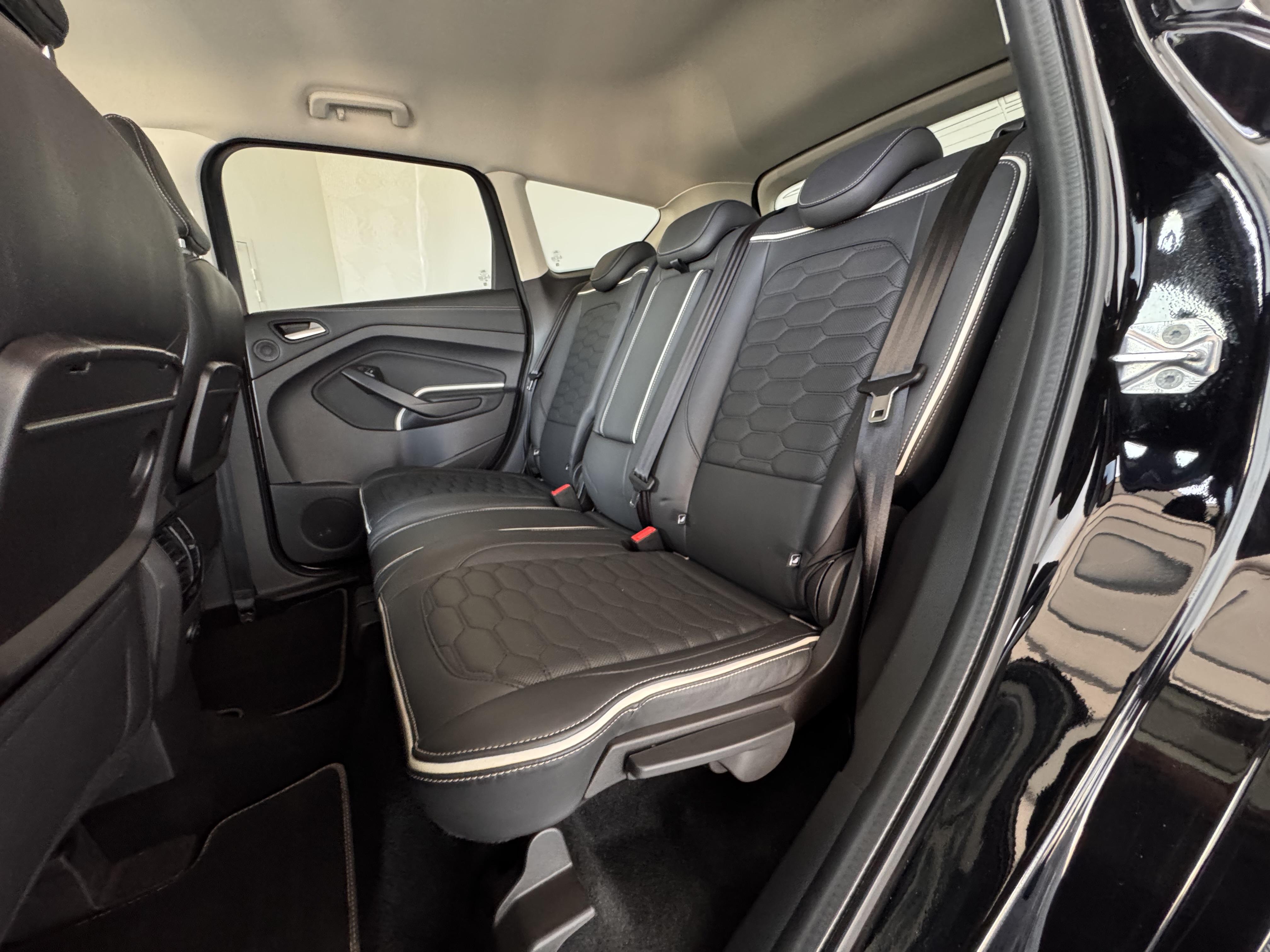 FORD Kuga 1.5 Flexifuel-E85 150 S&S 4x2 BVA Vignale - Véhicule Occasion - Océane Auto FORD Kuga 1.5 Flexifuel-E85 150 S&S 4x2 BVA Vignale - Véhicule Occasion Océane Auto