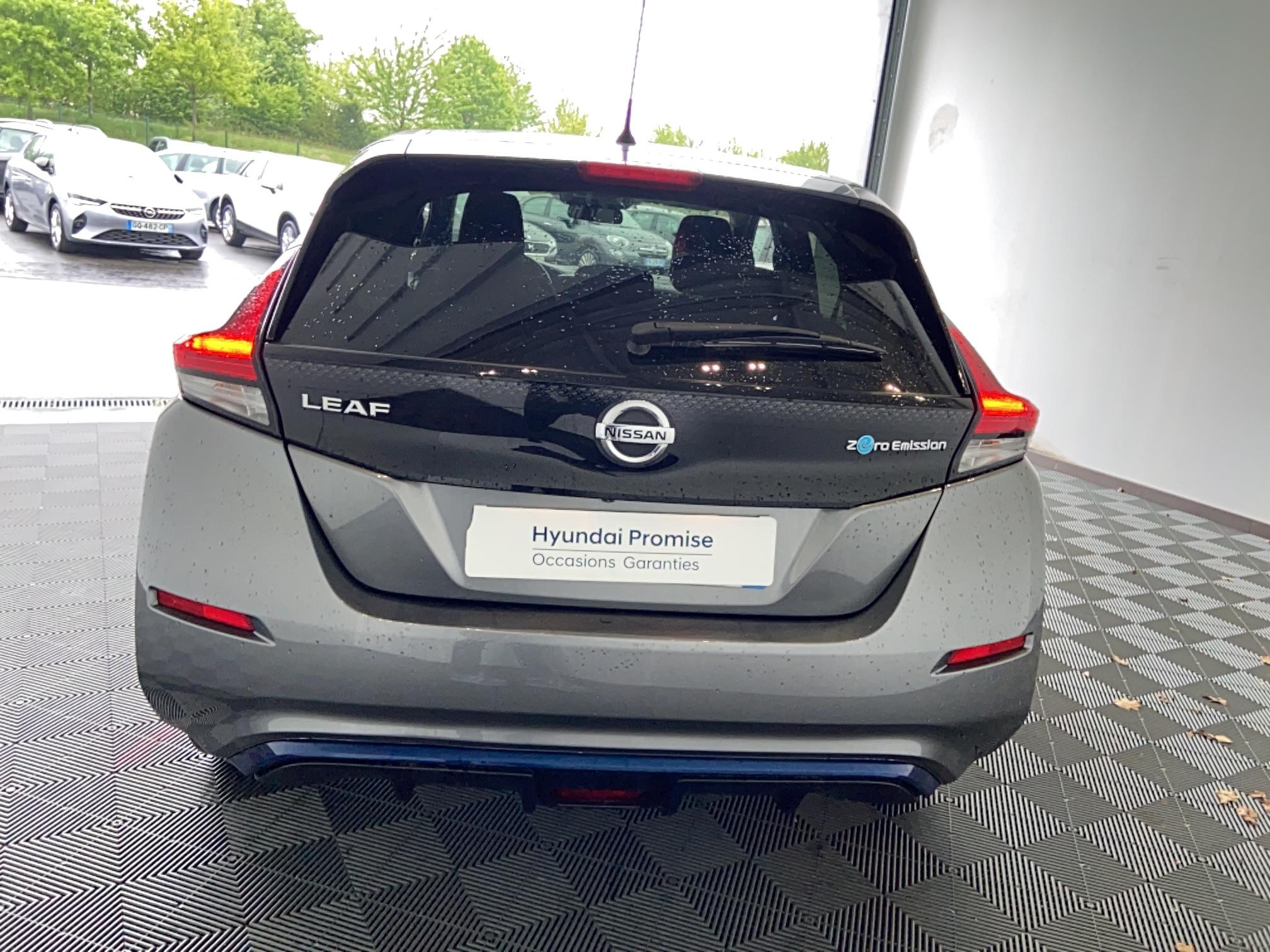 NISSAN Leaf Electrique 40kWh 10ème Anniversaire - Véhicule Occasion - Océane Auto NISSAN Leaf Electrique 40kWh 10ème Anniversaire - Véhicule Occasion Océane Auto