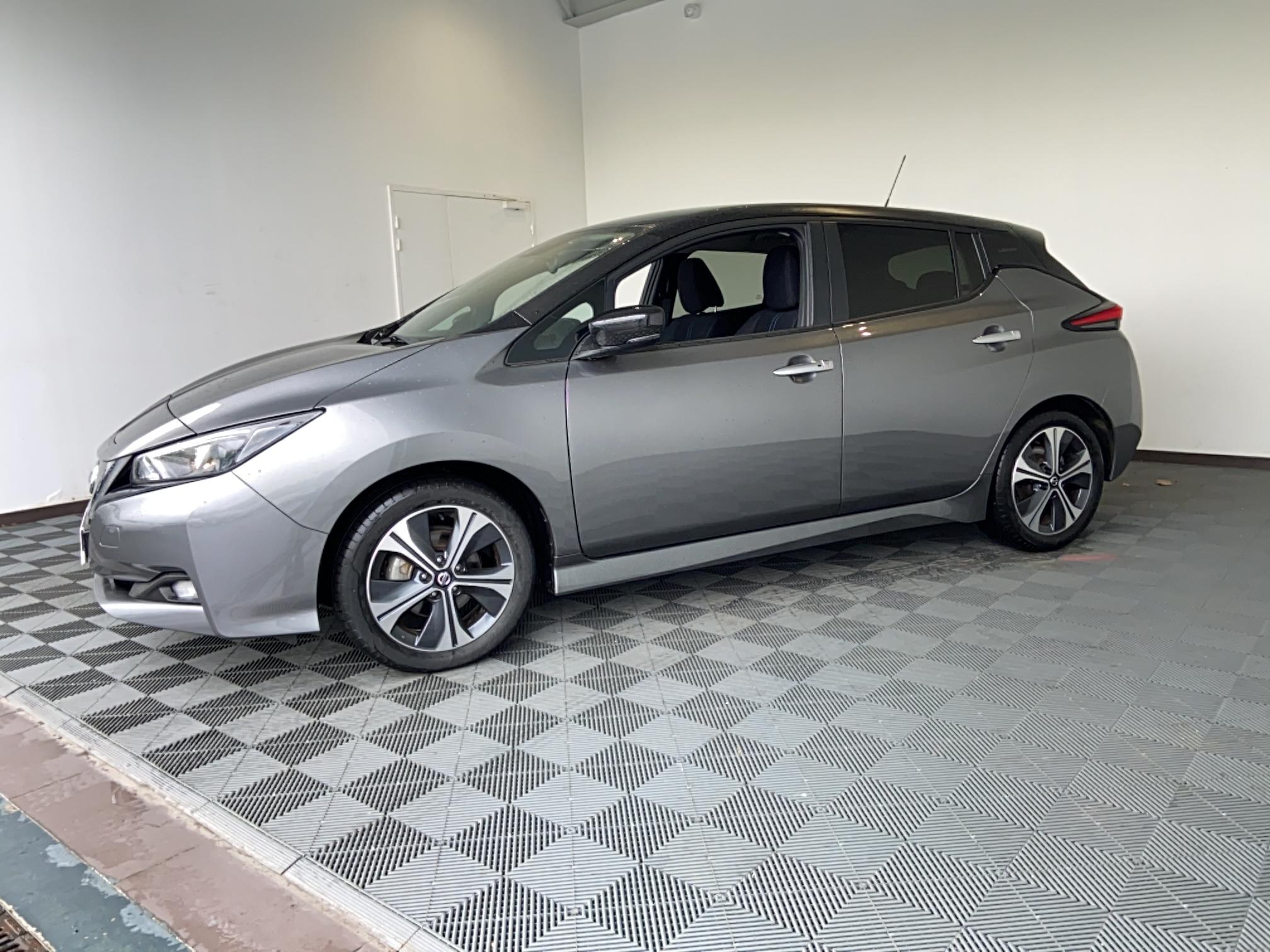 NISSAN Leaf Electrique 40kWh 10ème Anniversaire - Véhicule Occasion - Océane Auto NISSAN Leaf Electrique 40kWh 10ème Anniversaire - Véhicule Occasion Océane Auto