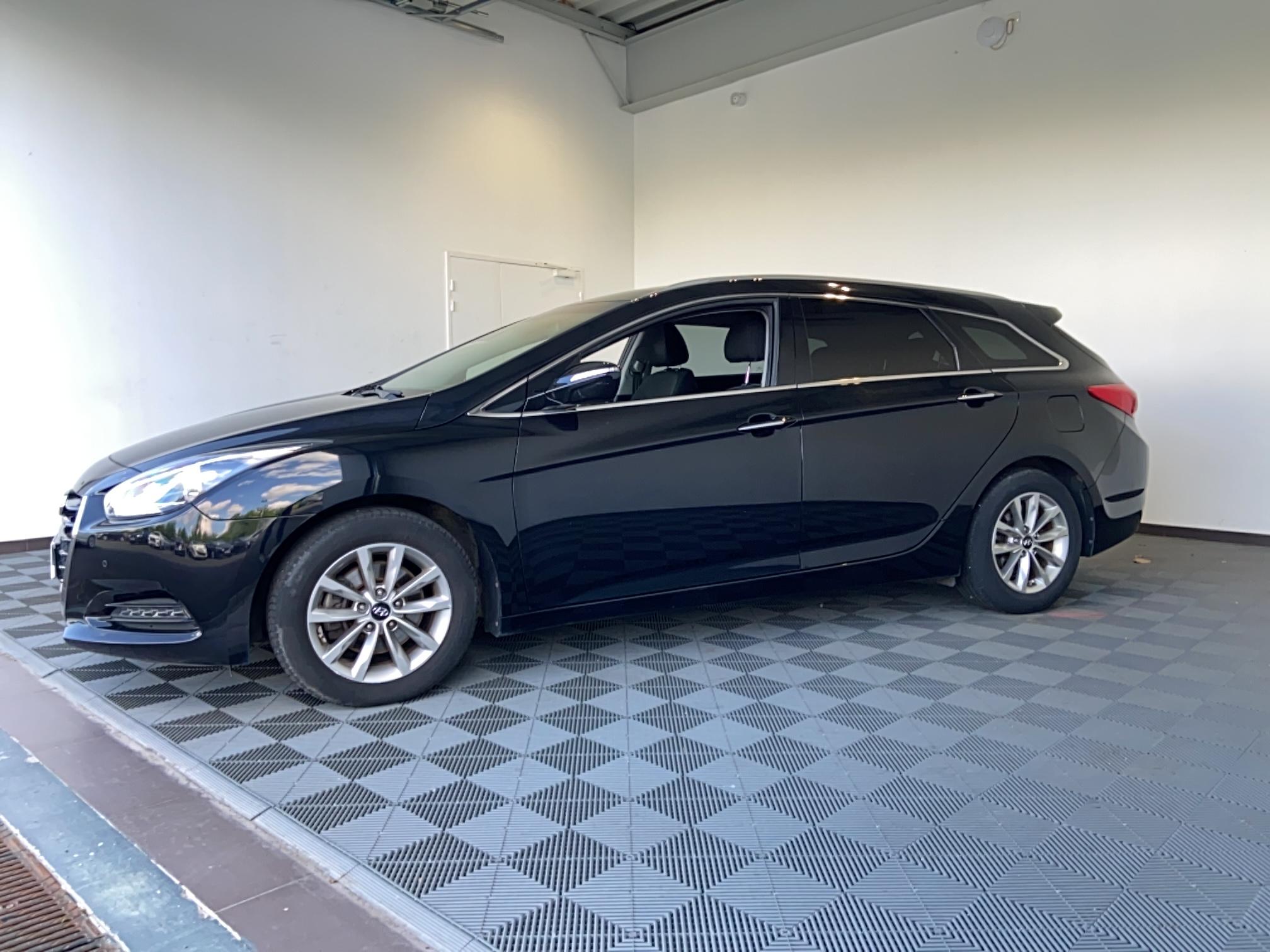 HYUNDAI i40 SW 1.7 CRDi 141 Blue Drive Intuitive DCT-7 - Véhicule Occasion Océane Auto