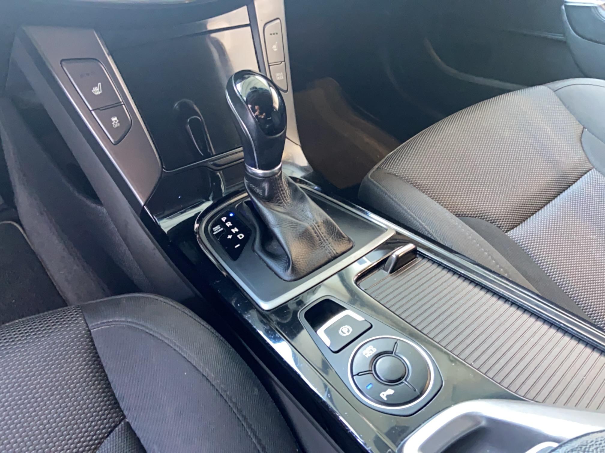 HYUNDAI i40 SW 1.7 CRDi 141 Blue Drive Intuitive DCT-7 - Véhicule Occasion Océane Auto