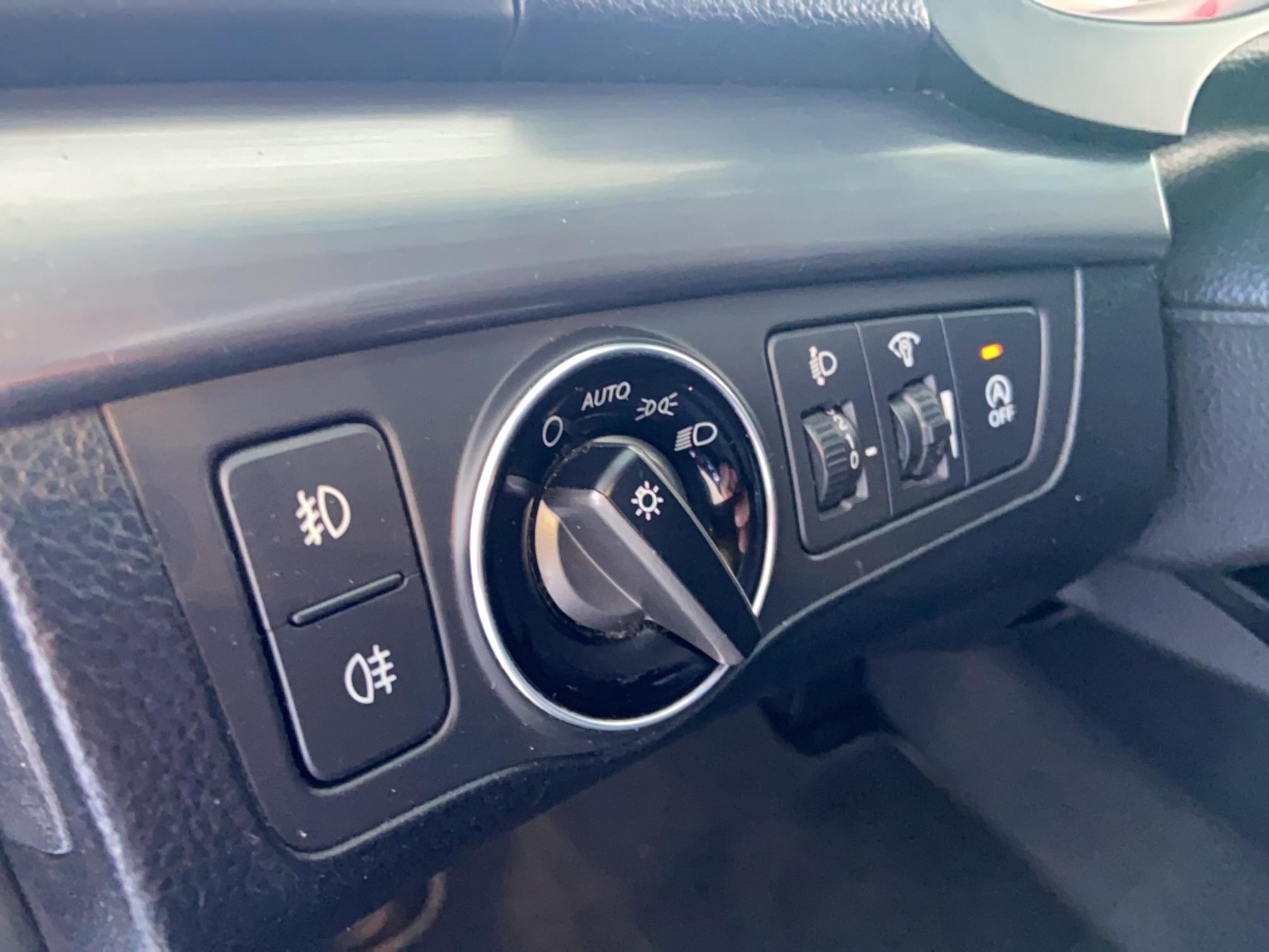 HYUNDAI i40 SW 1.7 CRDi 141 Blue Drive Intuitive DCT-7 - Véhicule Occasion Océane Auto