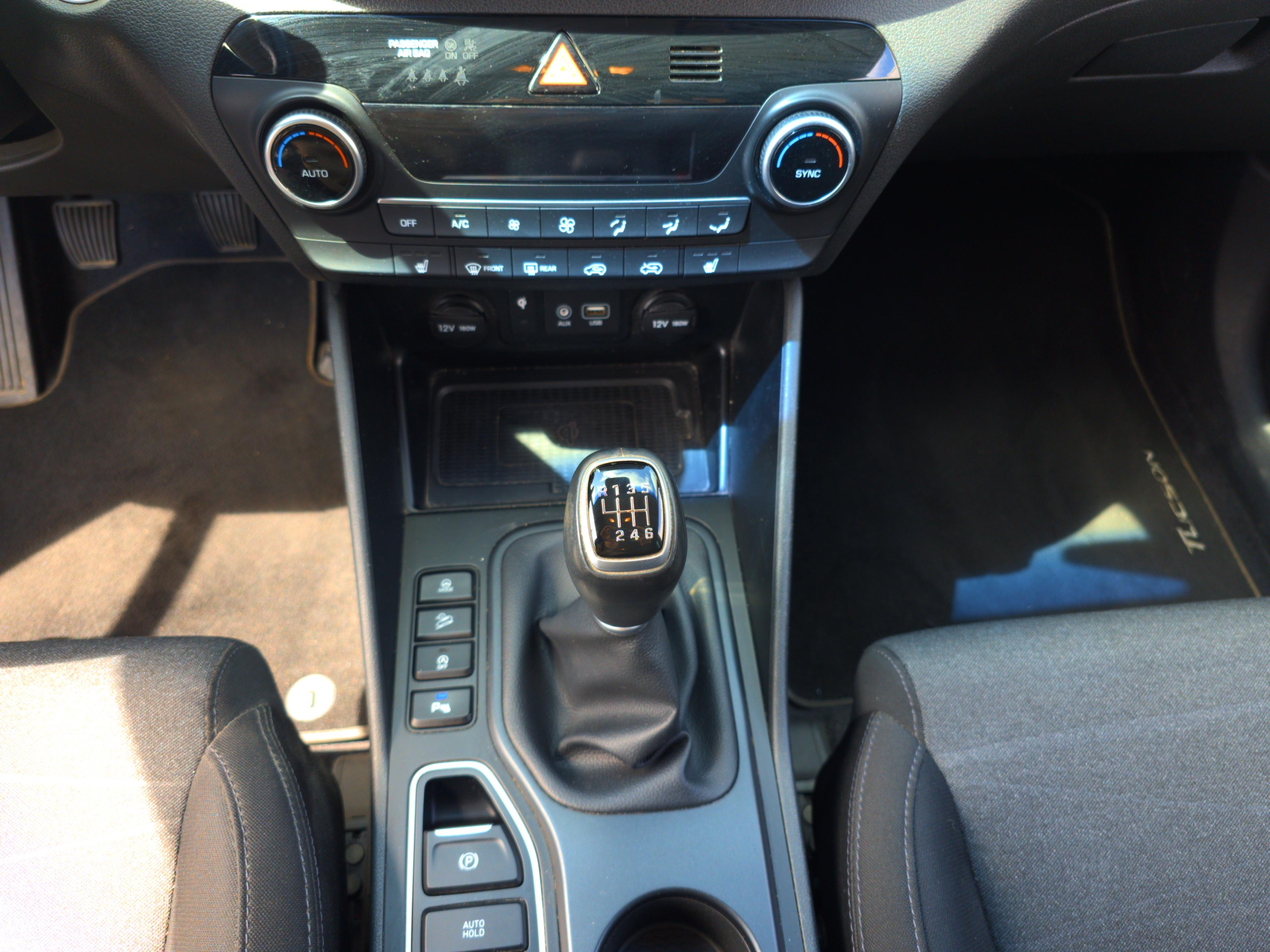 HYUNDAI Tucson 1.6 CRDi 115 Creative - Véhicule Occasion - Océane Auto HYUNDAI Tucson 1.6 CRDi 115 Creative - Véhicule Occasion Océane Auto