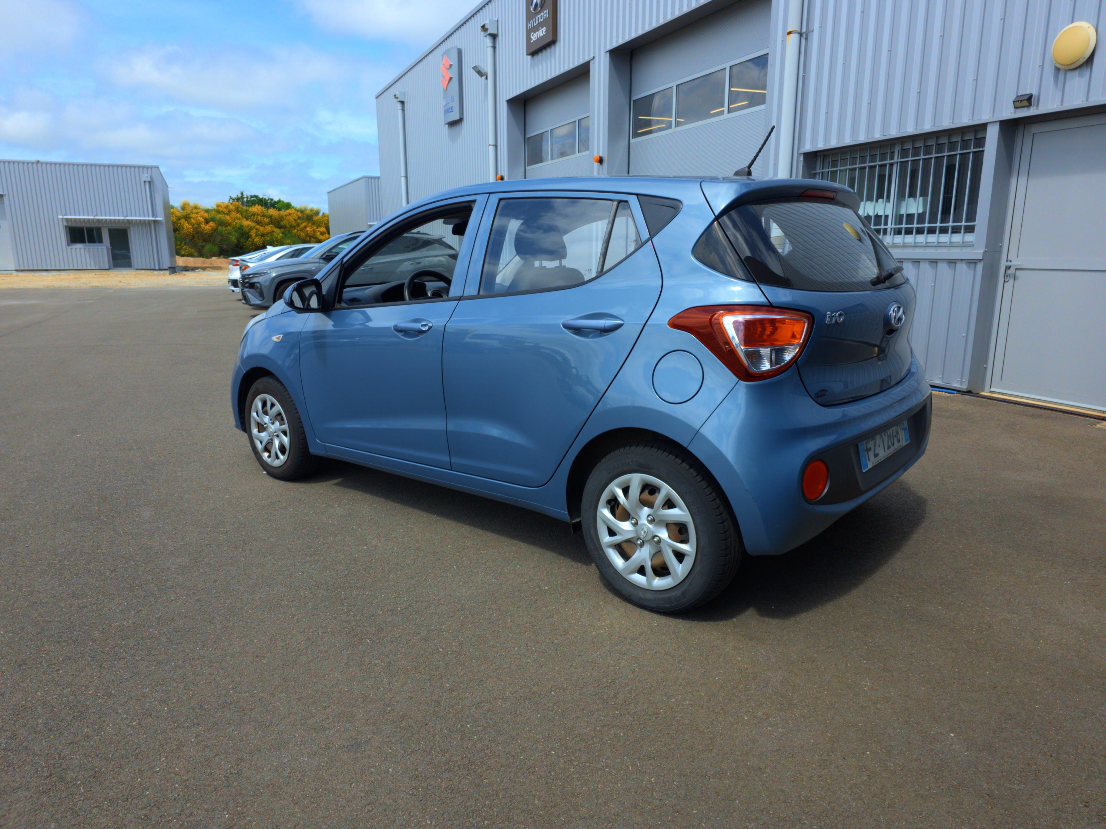 HYUNDAI i10 1.0 66 BVM5 Initia - Véhicule Occasion - Océane Auto HYUNDAI i10 1.0 66 BVM5 Initia - Véhicule Occasion Océane Auto