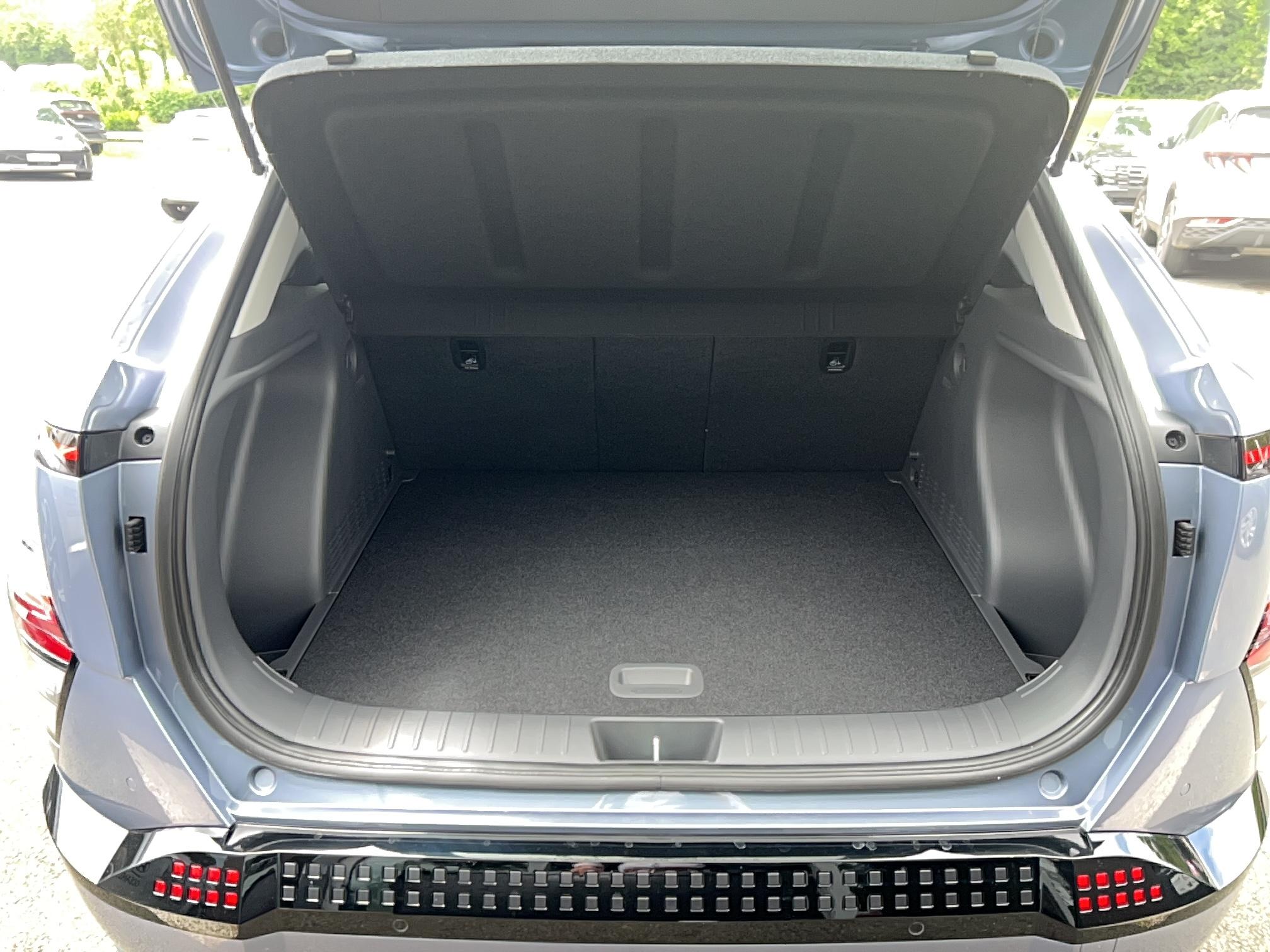 HYUNDAI Kona Electrique 65 kWh - 217 ch Creative - Véhicule Occasion - Océane Auto HYUNDAI Kona Electrique 65 kWh - 217 ch Creative - Véhicule Occasion Océane Auto