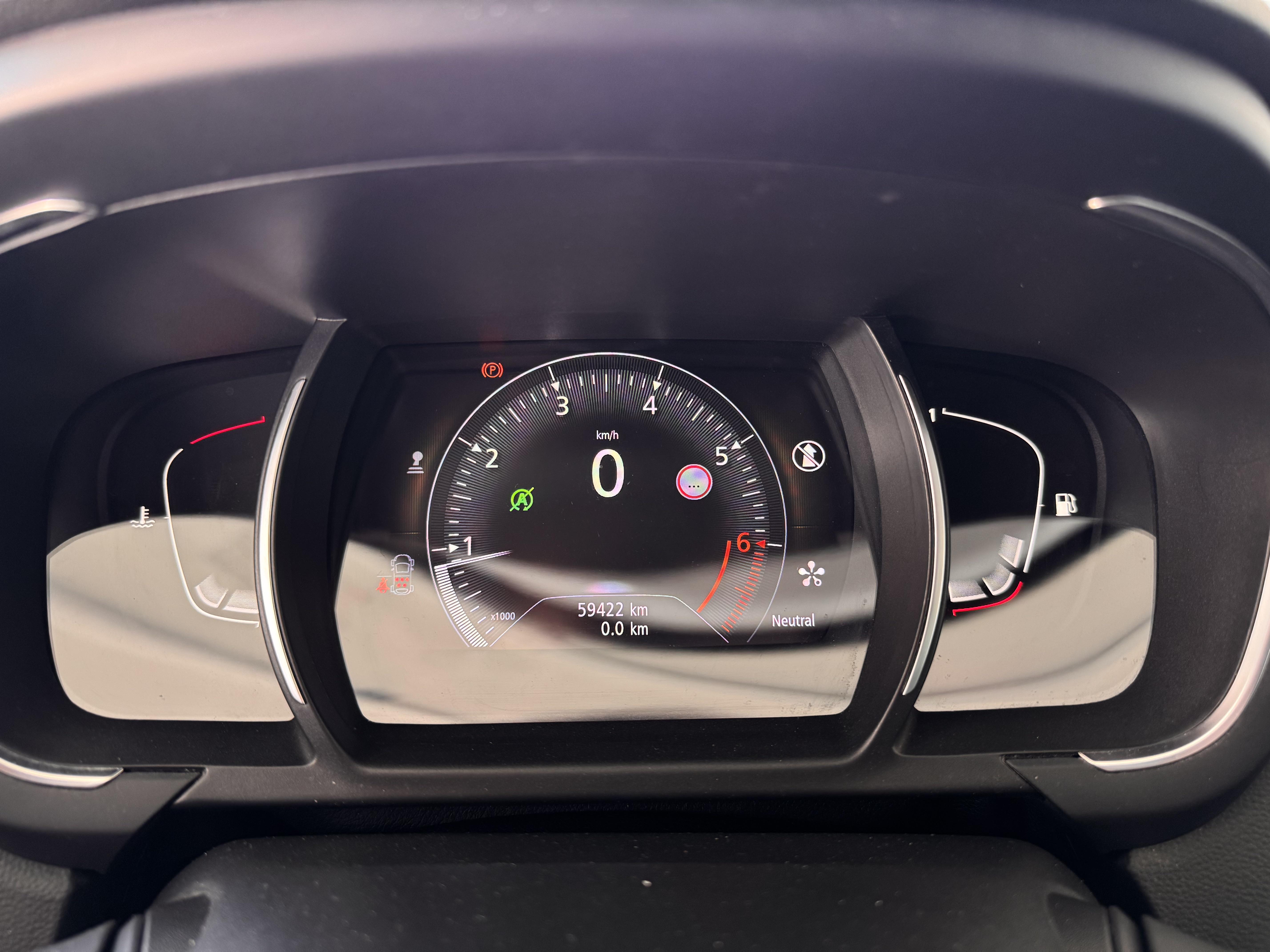 RENAULT Grand Scenic TCe 130 Energy Intens - Véhicule Occasion - Océane Auto RENAULT Grand Scenic TCe 130 Energy Intens - Véhicule Occasion Océane Auto