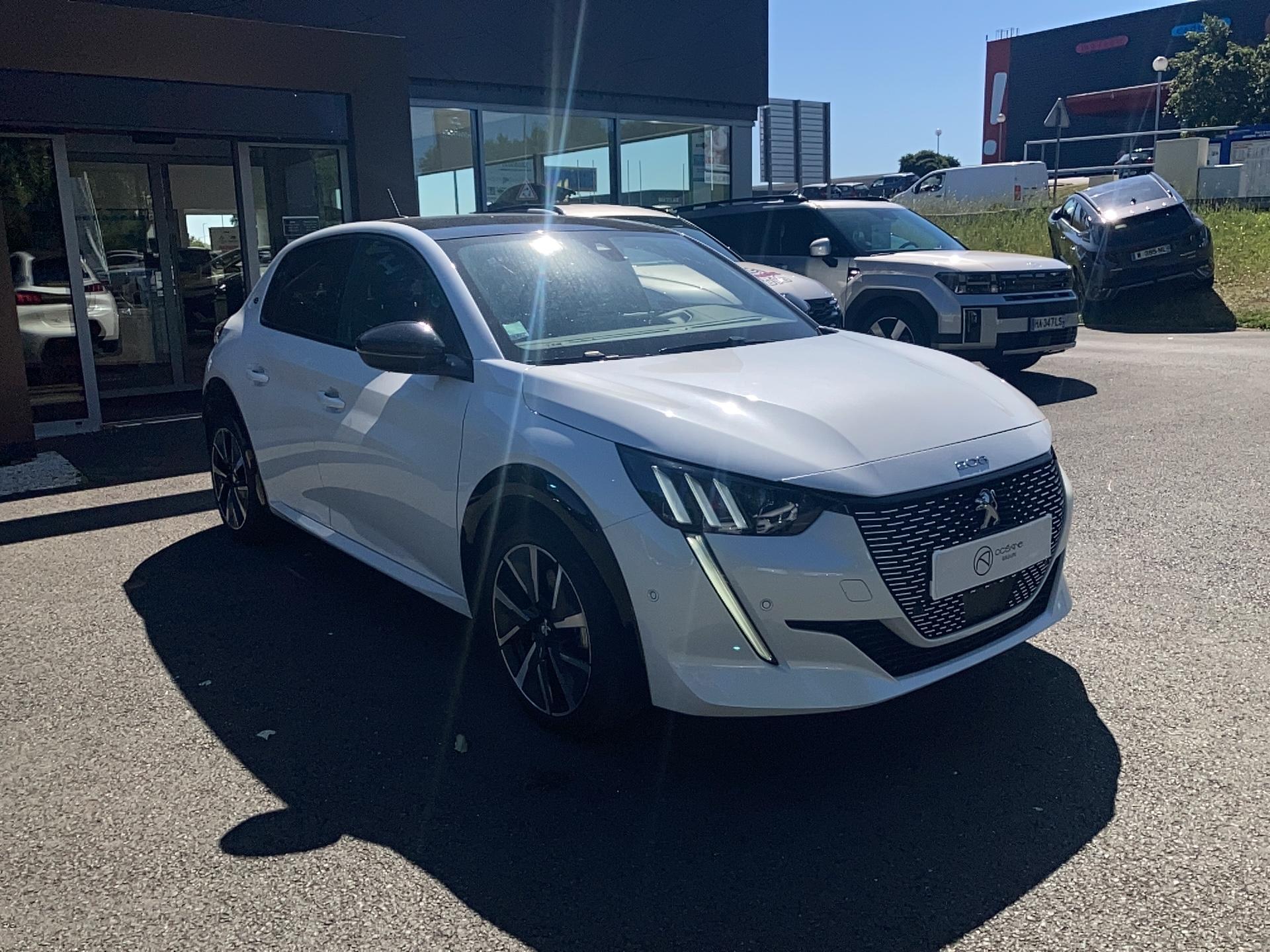 PEUGEOT 208 Electrique 50 kWh 136ch GT - Véhicule Occasion Océane Auto