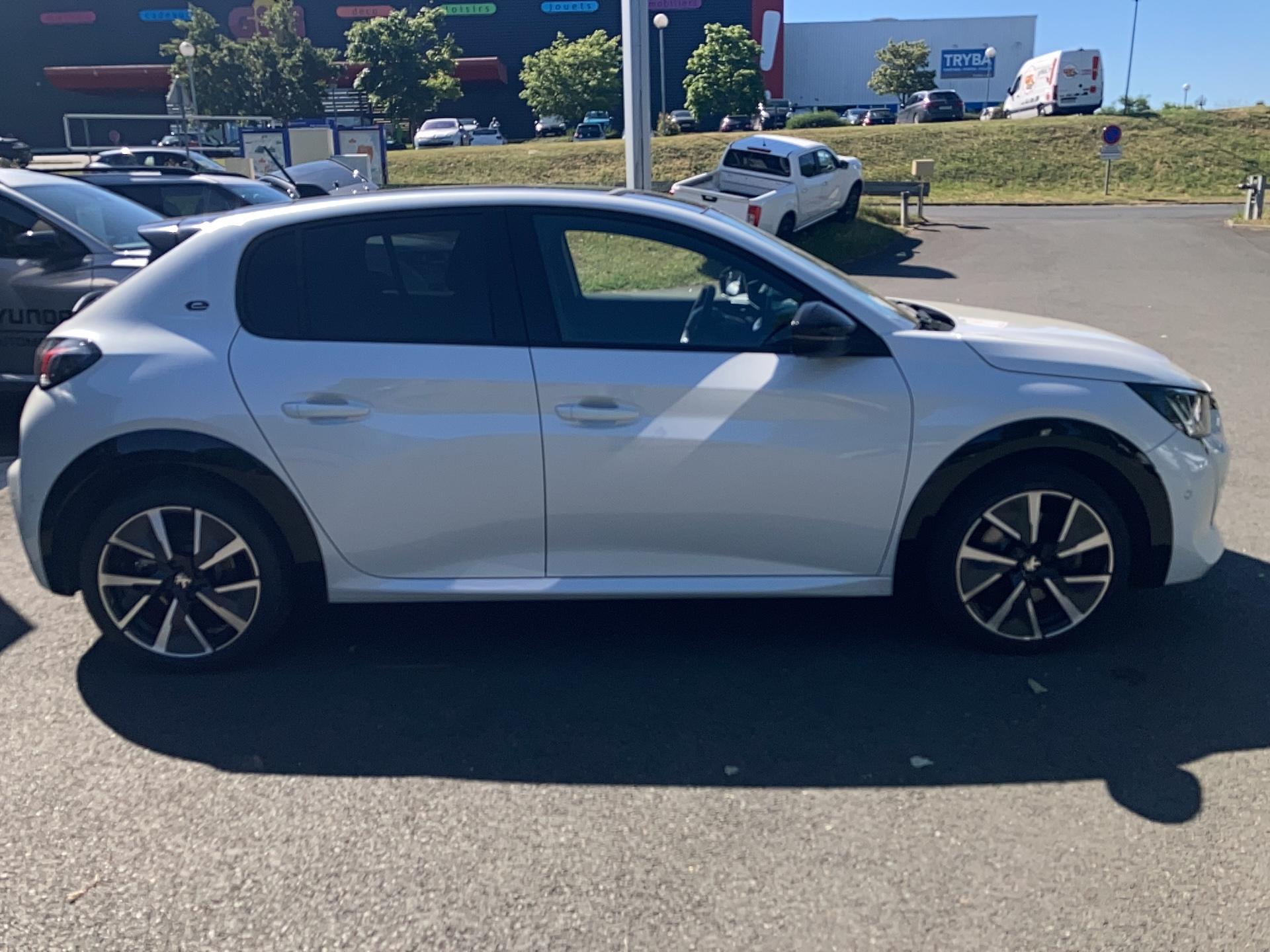 PEUGEOT 208 Electrique 50 kWh 136ch GT - Véhicule Occasion Océane Auto