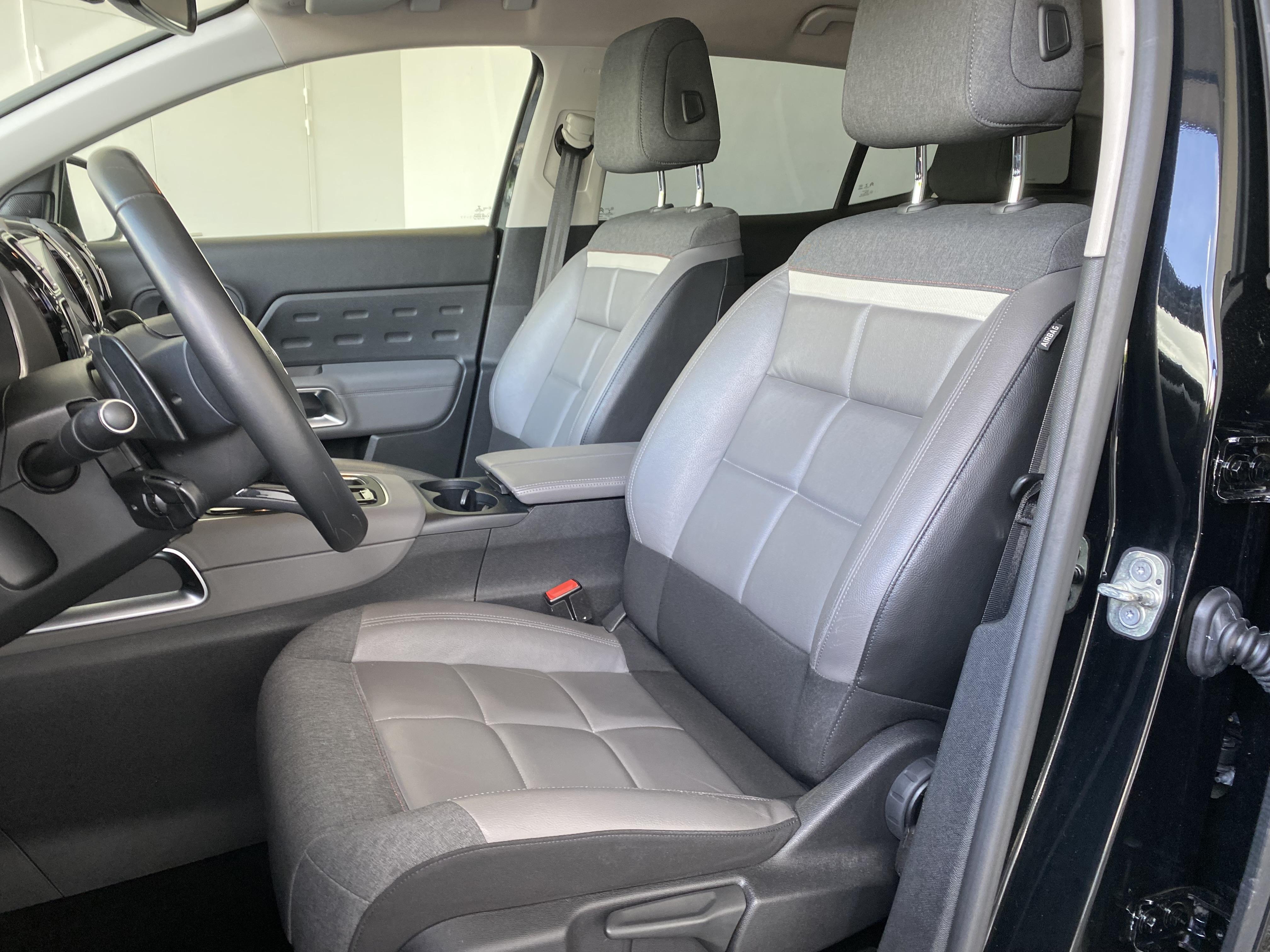 CITROEN C5 Aircross BlueHDi 130 S&S EAT8 Feel - Véhicule Occasion - Océane Auto CITROEN C5 Aircross BlueHDi 130 S&S EAT8 Feel - Véhicule Occasion Océane Auto