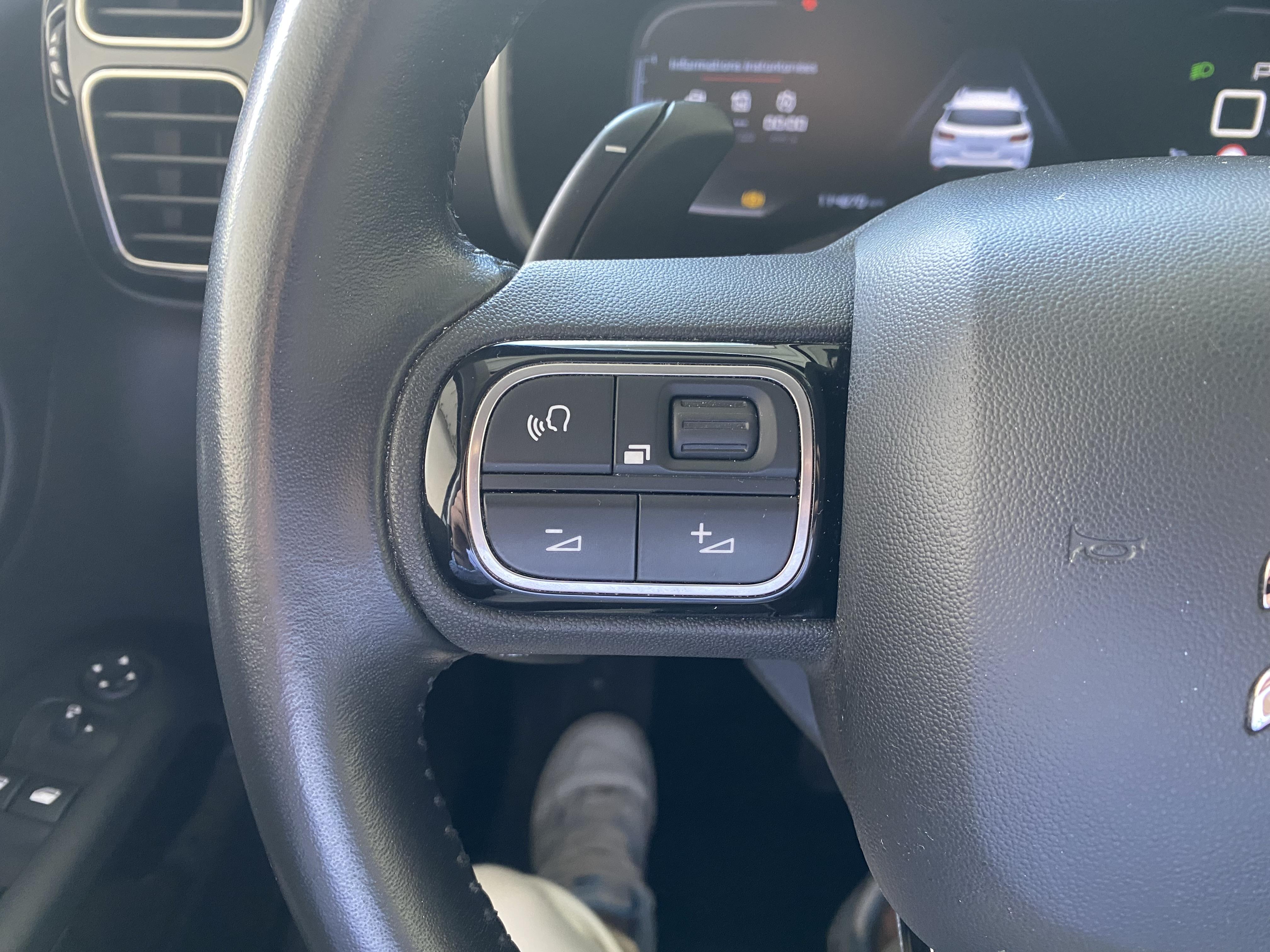 CITROEN C5 Aircross BlueHDi 130 S&S EAT8 Feel - Véhicule Occasion - Océane Auto CITROEN C5 Aircross BlueHDi 130 S&S EAT8 Feel - Véhicule Occasion Océane Auto