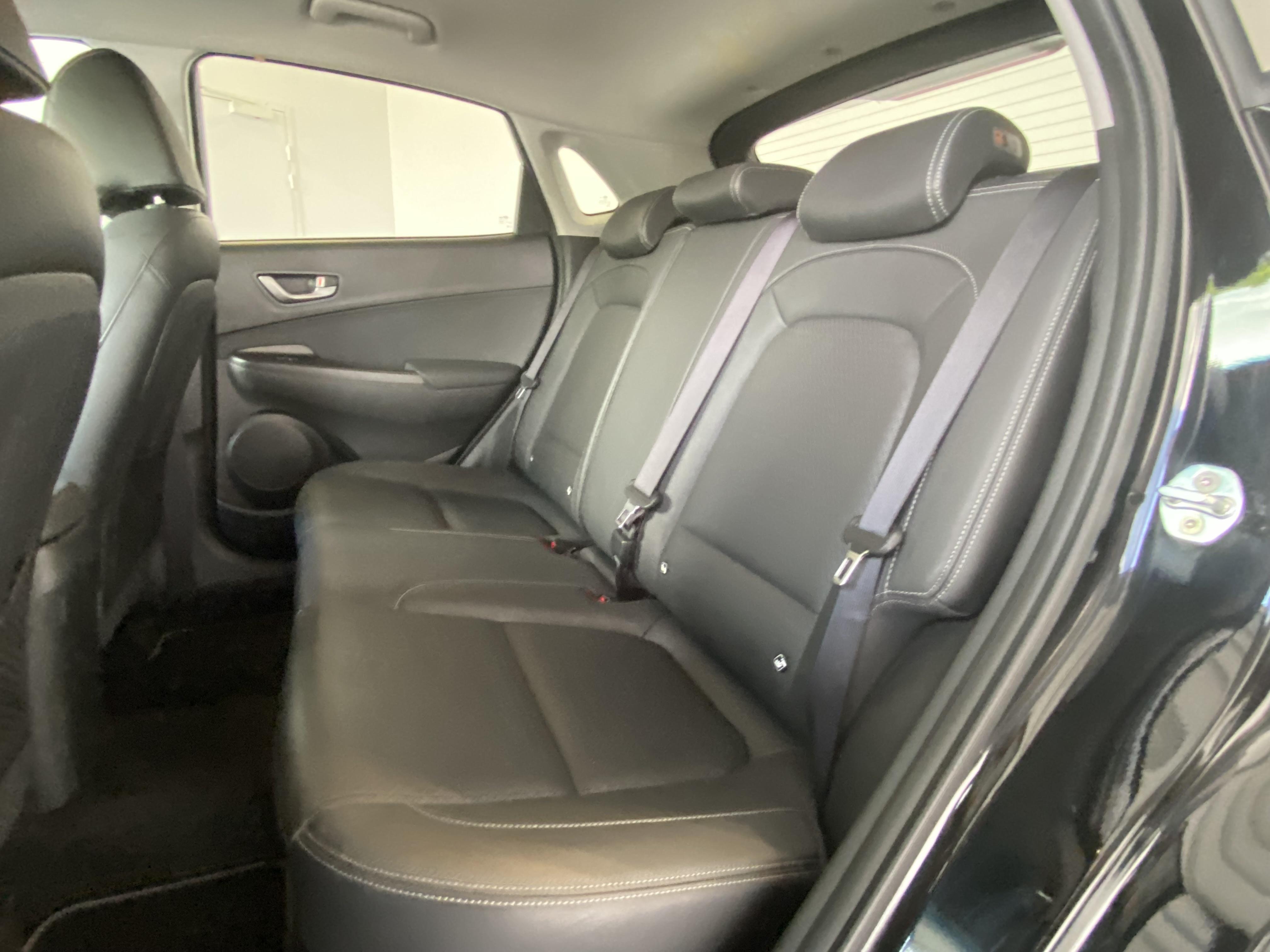 HYUNDAI Kona 1.0 T-GDi 120 Executive - Véhicule Occasion - Océane Auto HYUNDAI Kona 1.0 T-GDi 120 Executive - Véhicule Occasion Océane Auto