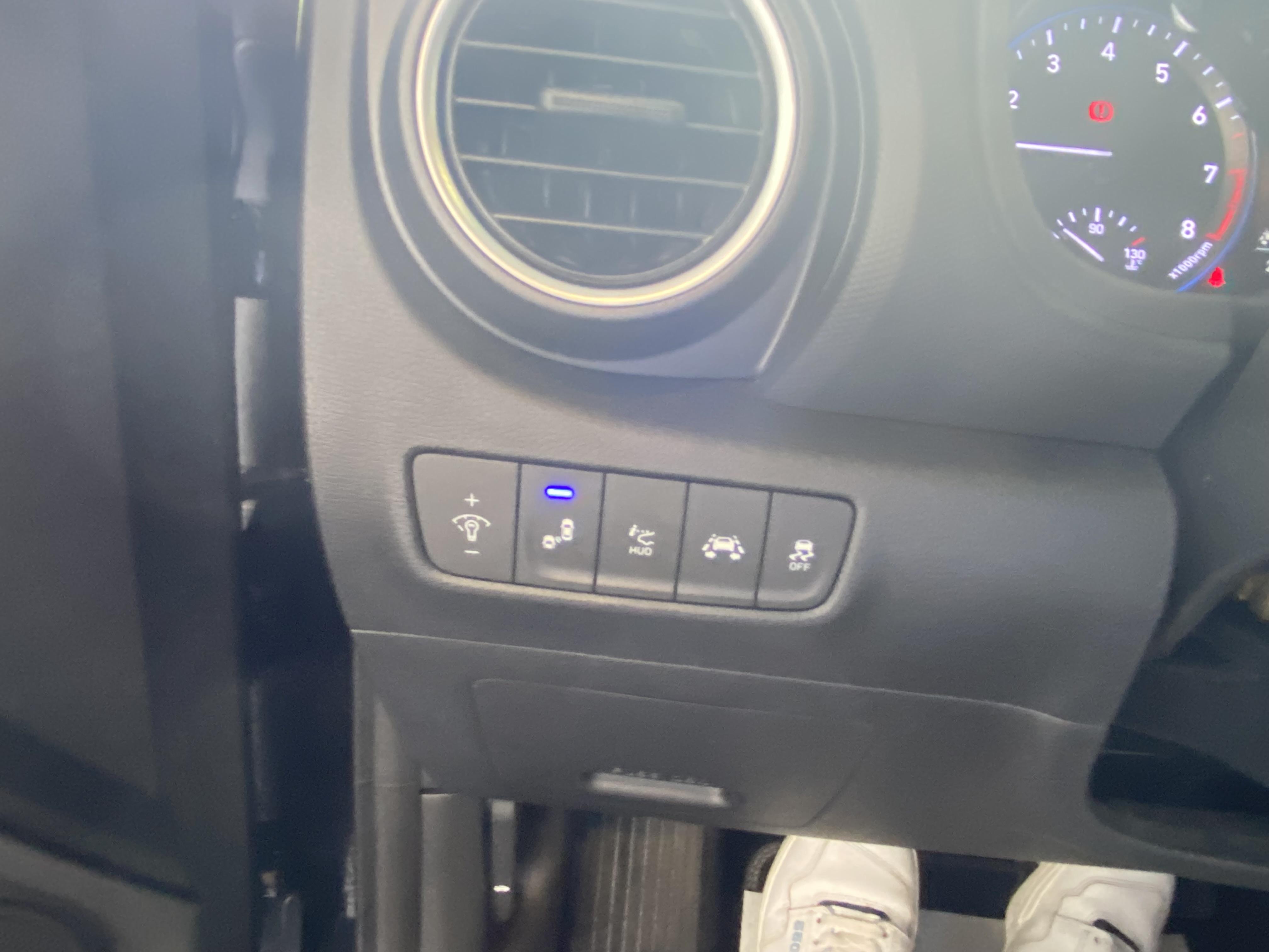 HYUNDAI Kona 1.0 T-GDi 120 Executive - Véhicule Occasion - Océane Auto HYUNDAI Kona 1.0 T-GDi 120 Executive - Véhicule Occasion Océane Auto