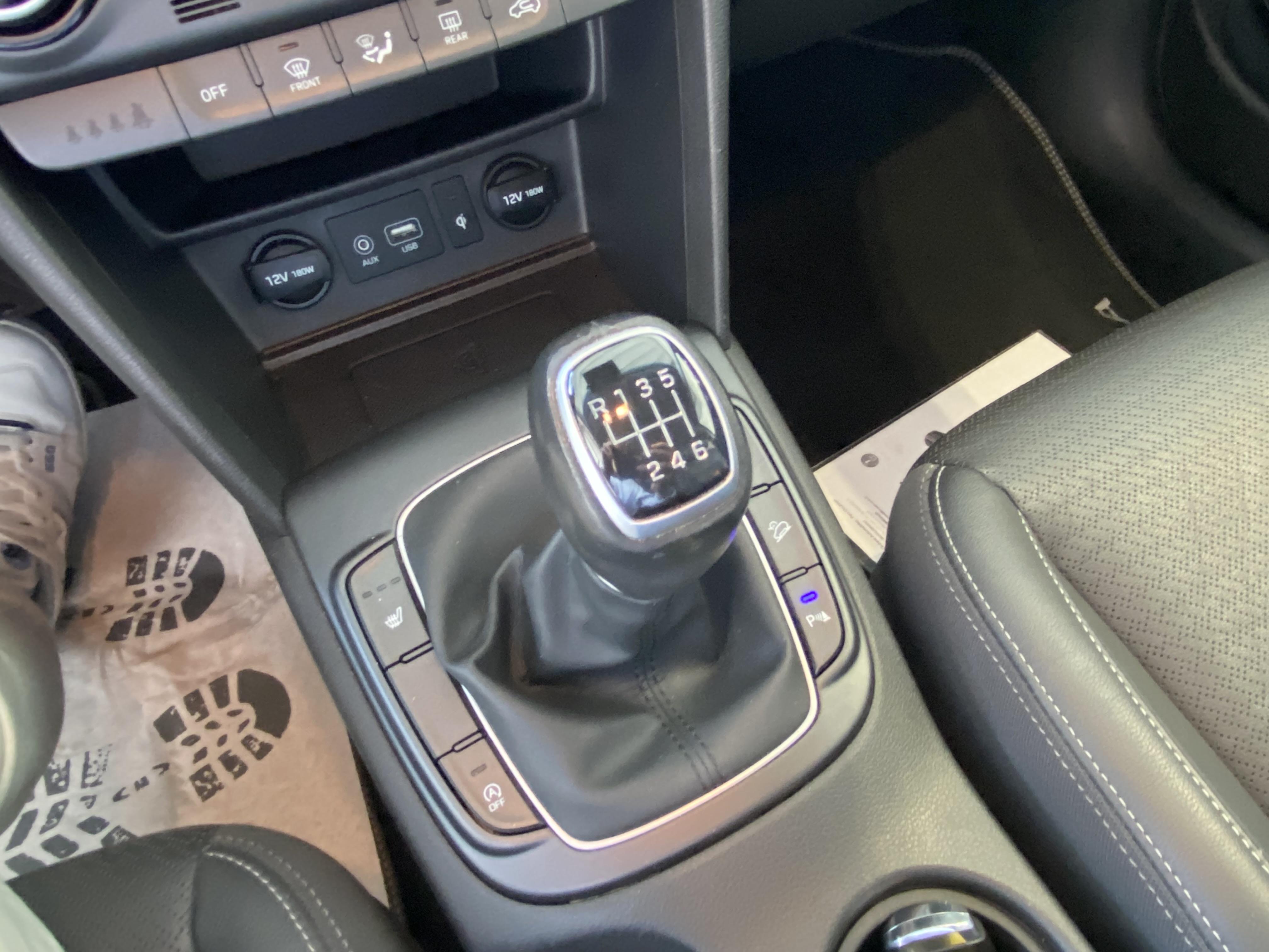 HYUNDAI Kona 1.0 T-GDi 120 Executive - Véhicule Occasion - Océane Auto HYUNDAI Kona 1.0 T-GDi 120 Executive - Véhicule Occasion Océane Auto