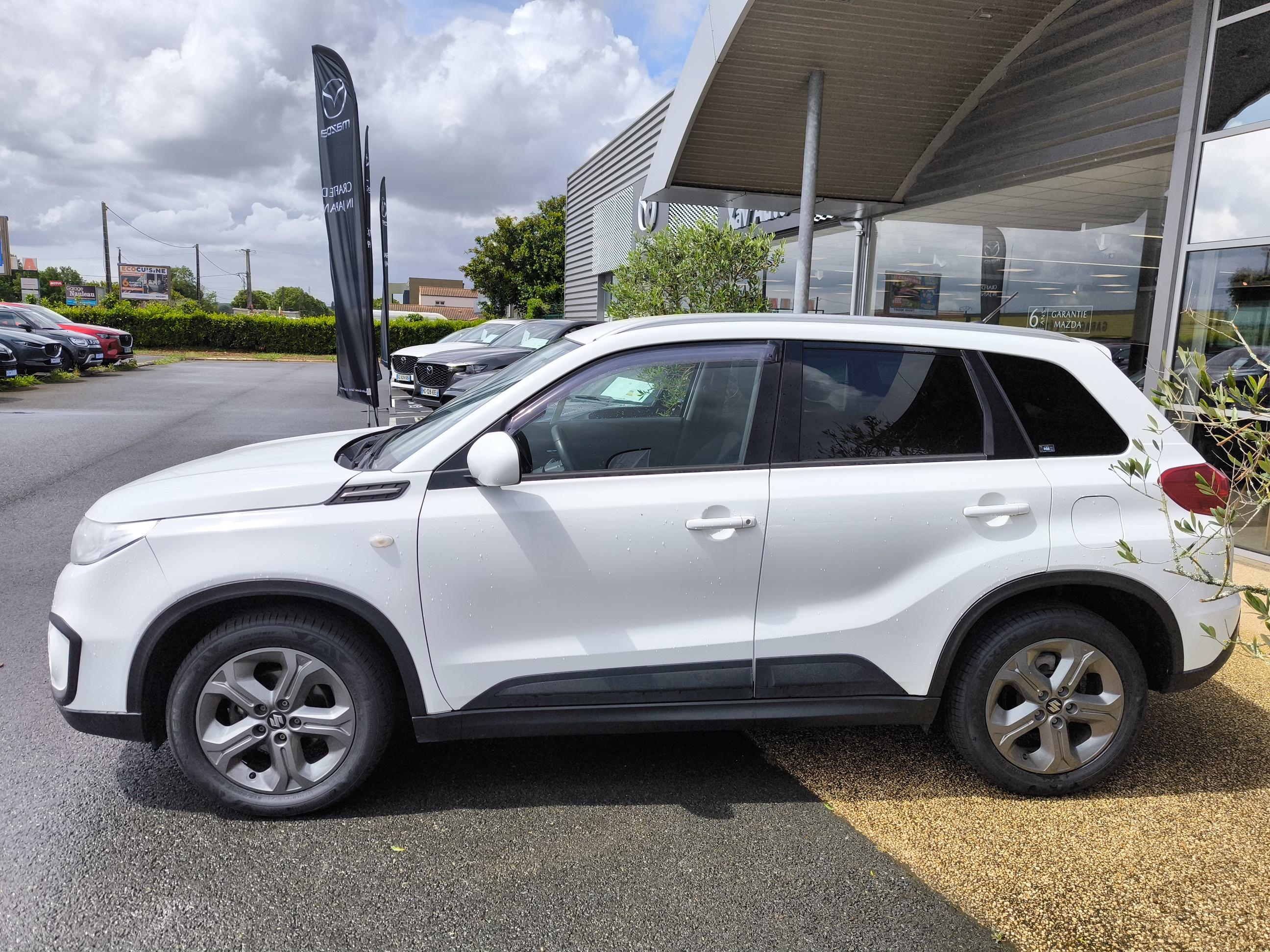 SUZUKI Vitara 1.6 VVT Privilege - Véhicule Occasion - Océane Auto SUZUKI Vitara 1.6 VVT Privilege - Véhicule Occasion Océane Auto