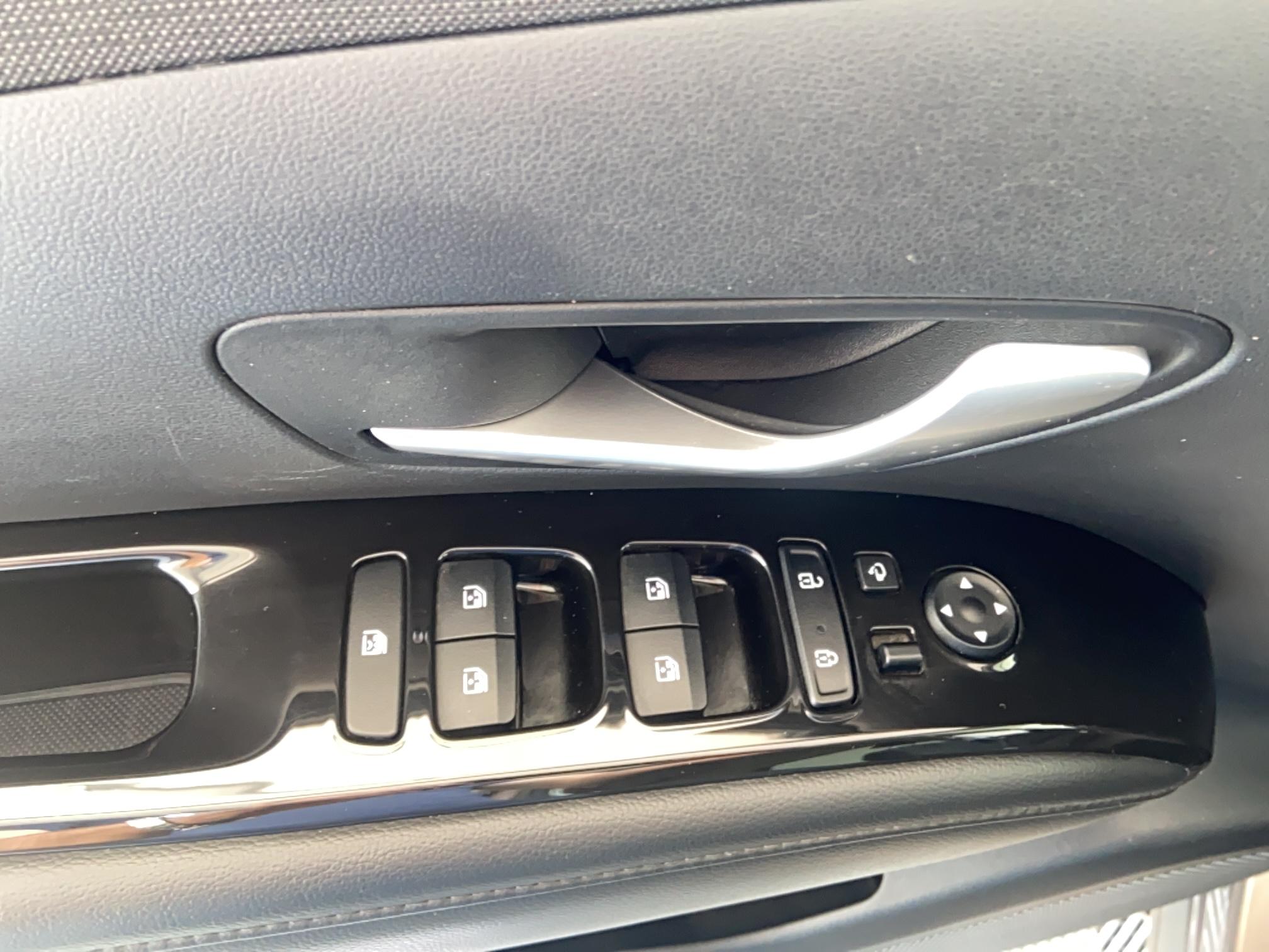 HYUNDAI Tucson 1.6 CRDi 136 Hybrid 48V DCT-7 Creative - Véhicule Occasion - Océane Auto HYUNDAI Tucson 1.6 CRDi 136 Hybrid 48V DCT-7 Creative - Véhicule Occasion Océane Auto