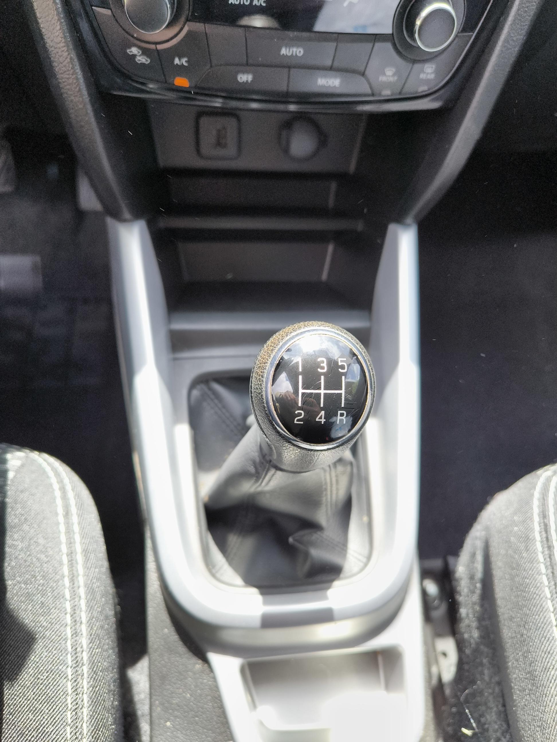 SUZUKI Vitara 1.6 VVT Privilege - Véhicule Occasion Océane Auto