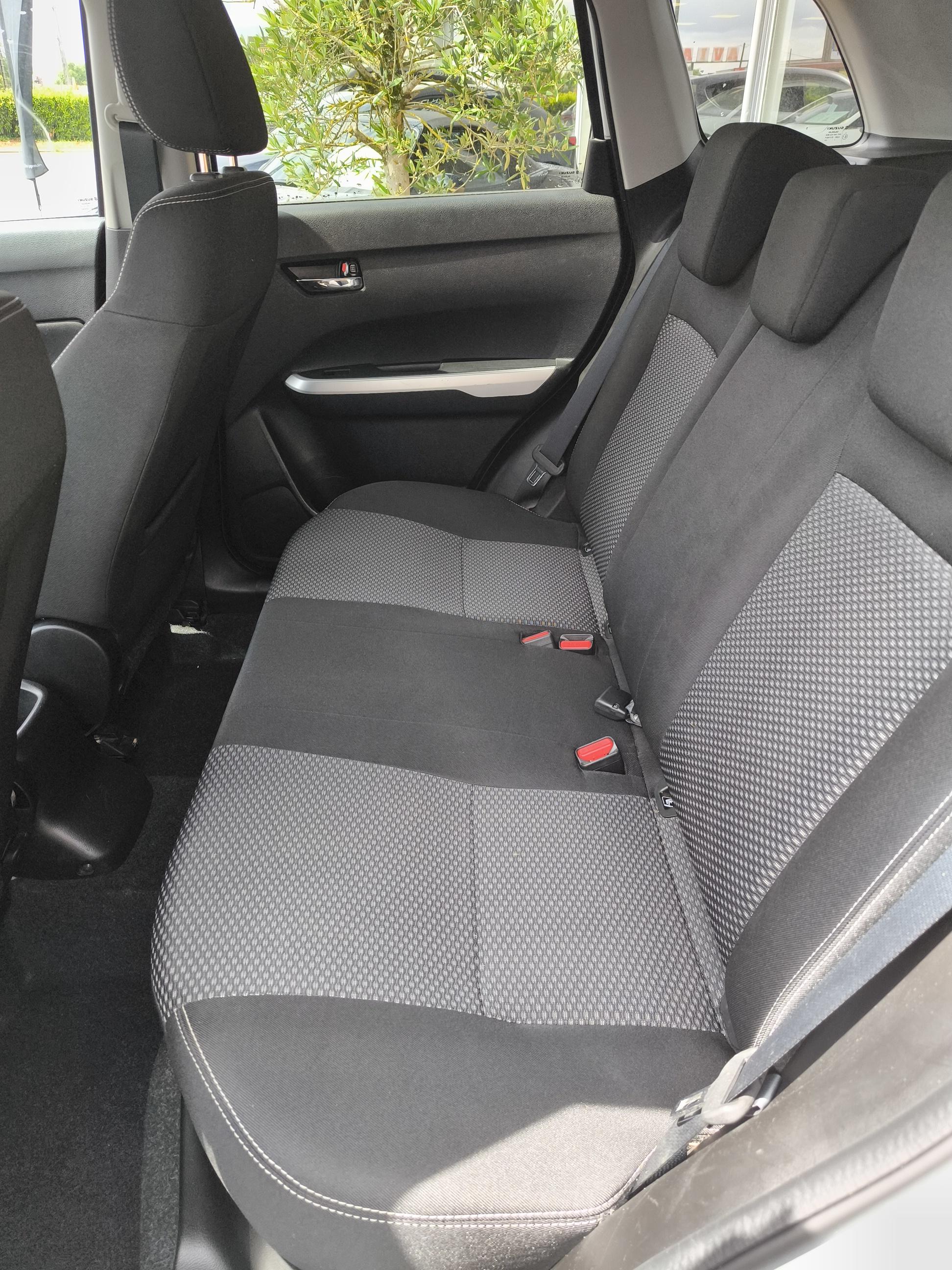 SUZUKI Vitara 1.6 VVT Privilege - Véhicule Occasion - Océane Auto SUZUKI Vitara 1.6 VVT Privilege - Véhicule Occasion Océane Auto