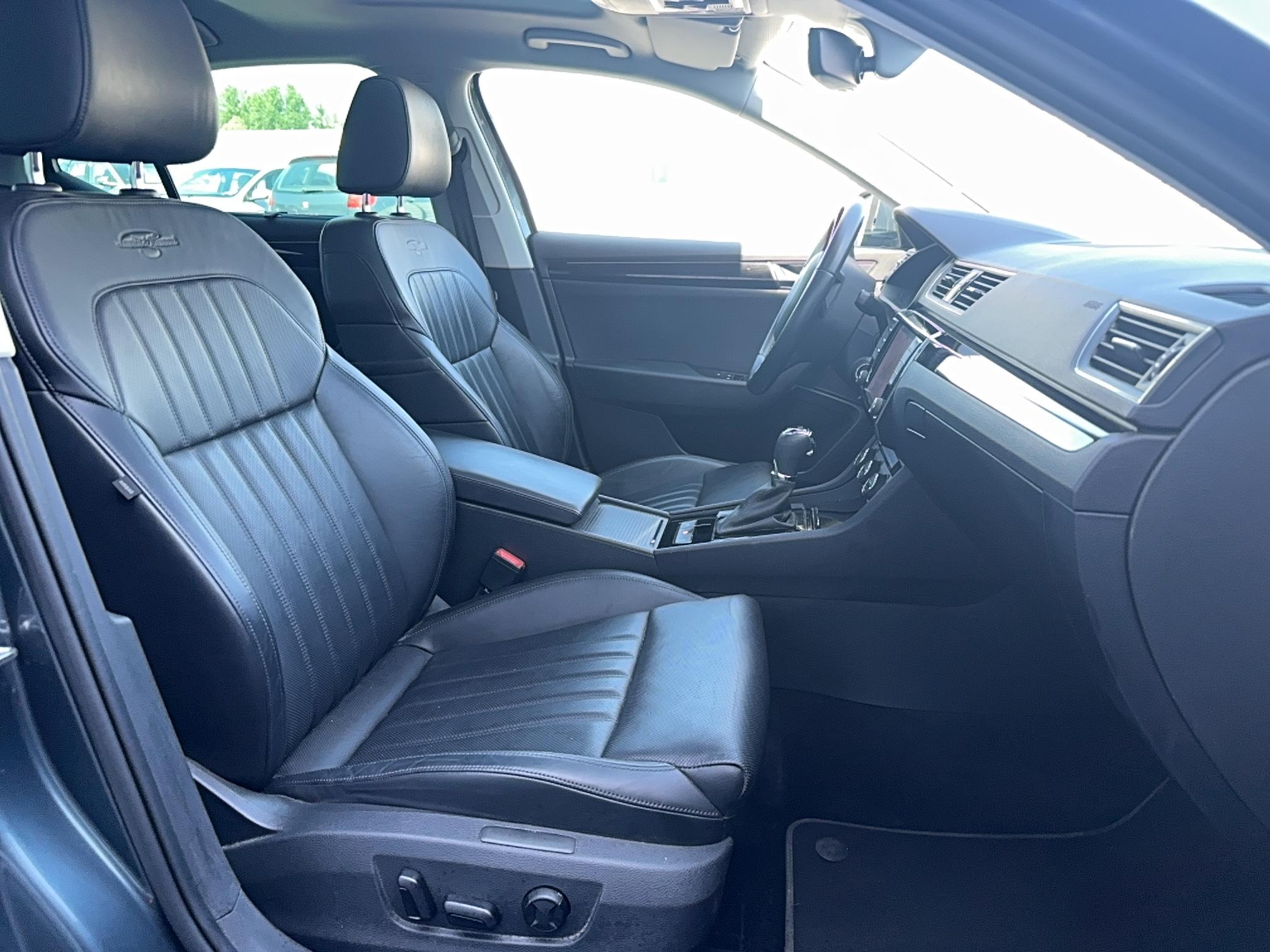 SKODA Superb 2.0 TDI 190 DSG6 Laurin & Klement - Véhicule Occasion - Océane Auto SKODA Superb 2.0 TDI 190 DSG6 Laurin & Klement - Véhicule Occasion Océane Auto