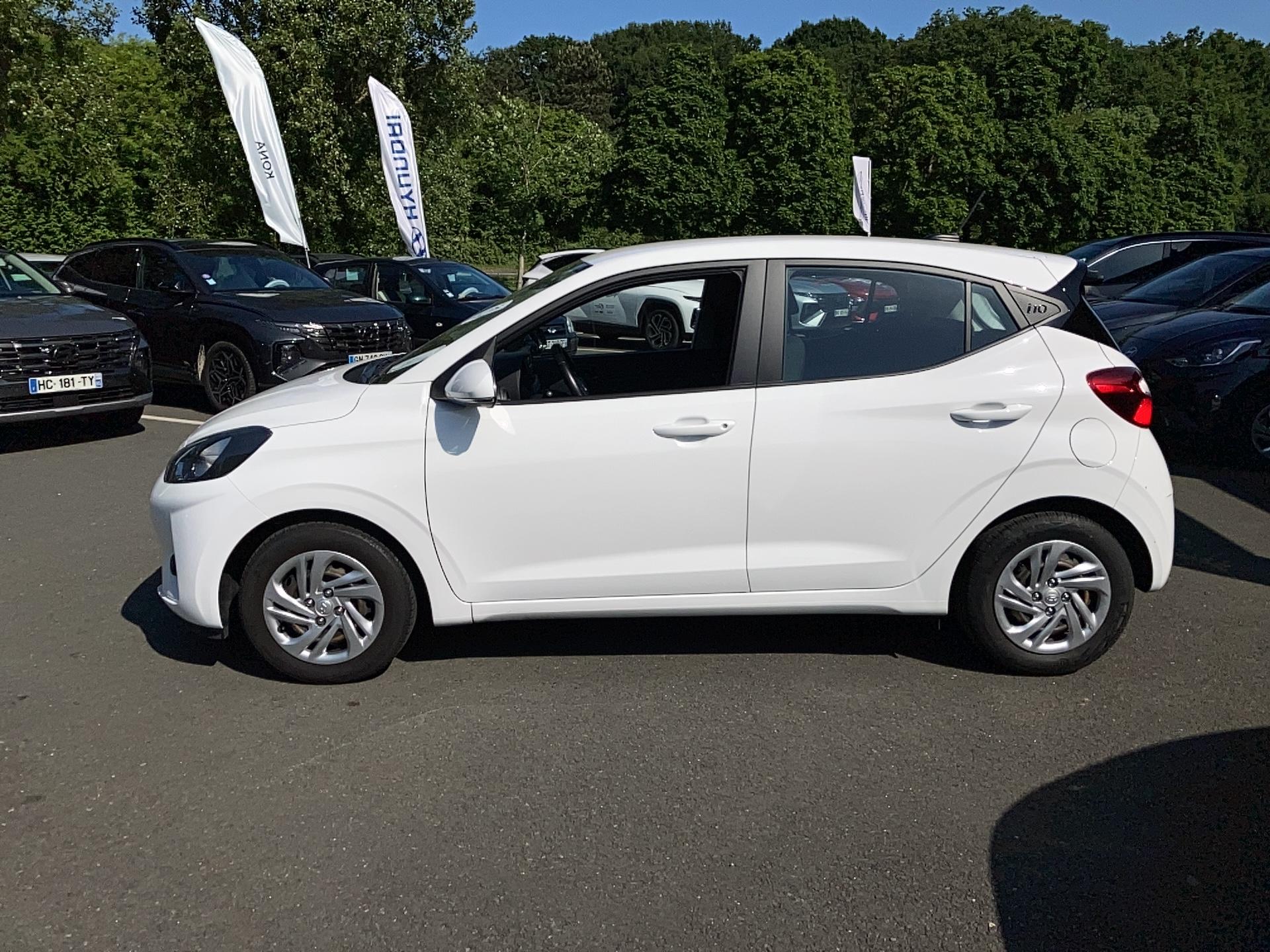 HYUNDAI i10 1.0 67 ECO Intuitive - Véhicule Occasion - Océane Auto HYUNDAI i10 1.0 67 ECO Intuitive - Véhicule Occasion Océane Auto