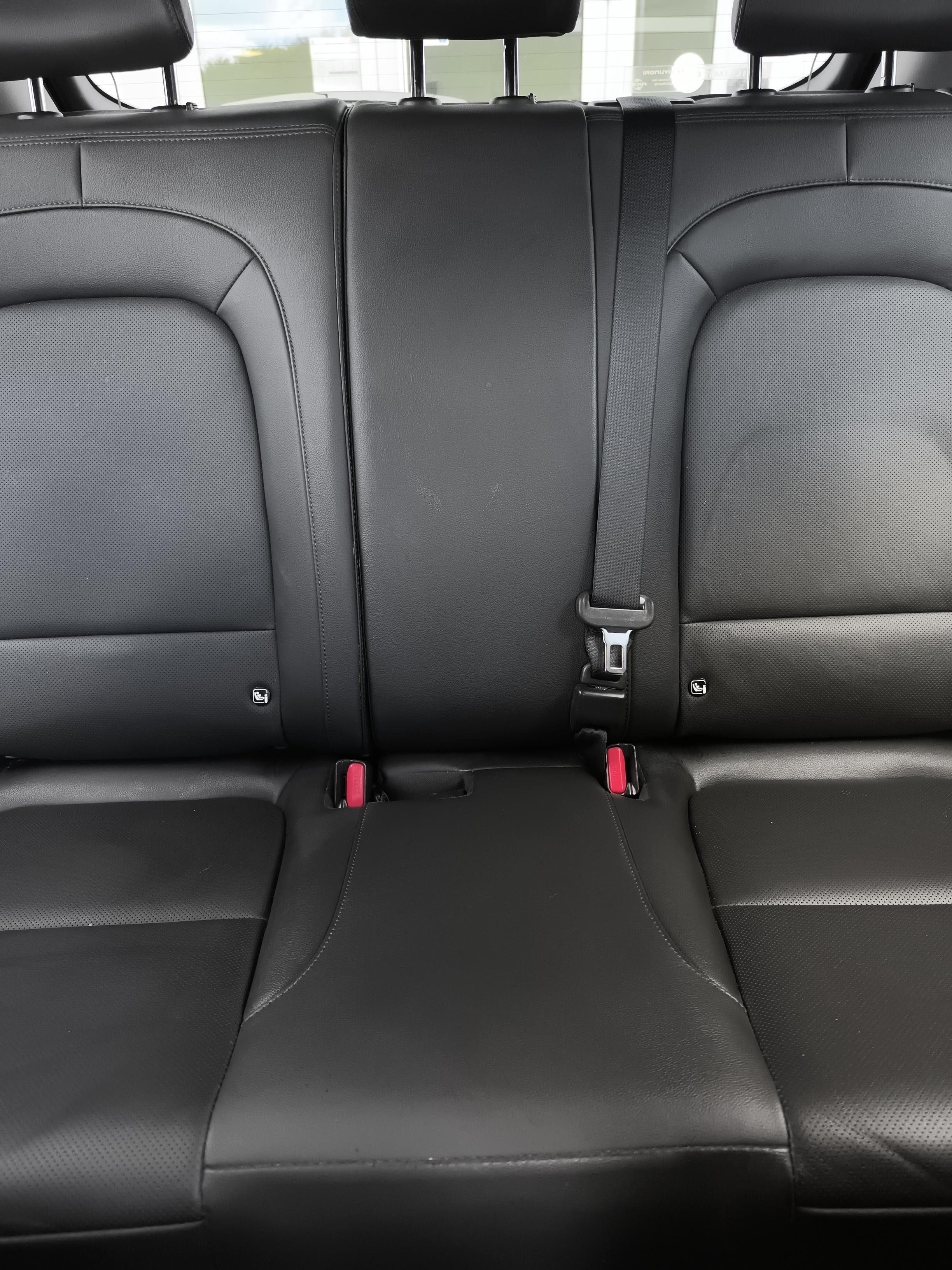 HYUNDAI Kona Hybrid 141 Executive - Véhicule Occasion - Océane Auto HYUNDAI Kona Hybrid 141 Executive - Véhicule Occasion Océane Auto