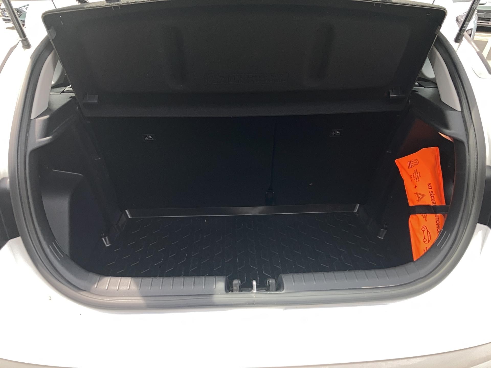 HYUNDAI i20 1.2 84 Initia - Véhicule Occasion - Océane Auto HYUNDAI i20 1.2 84 Initia - Véhicule Occasion Océane Auto