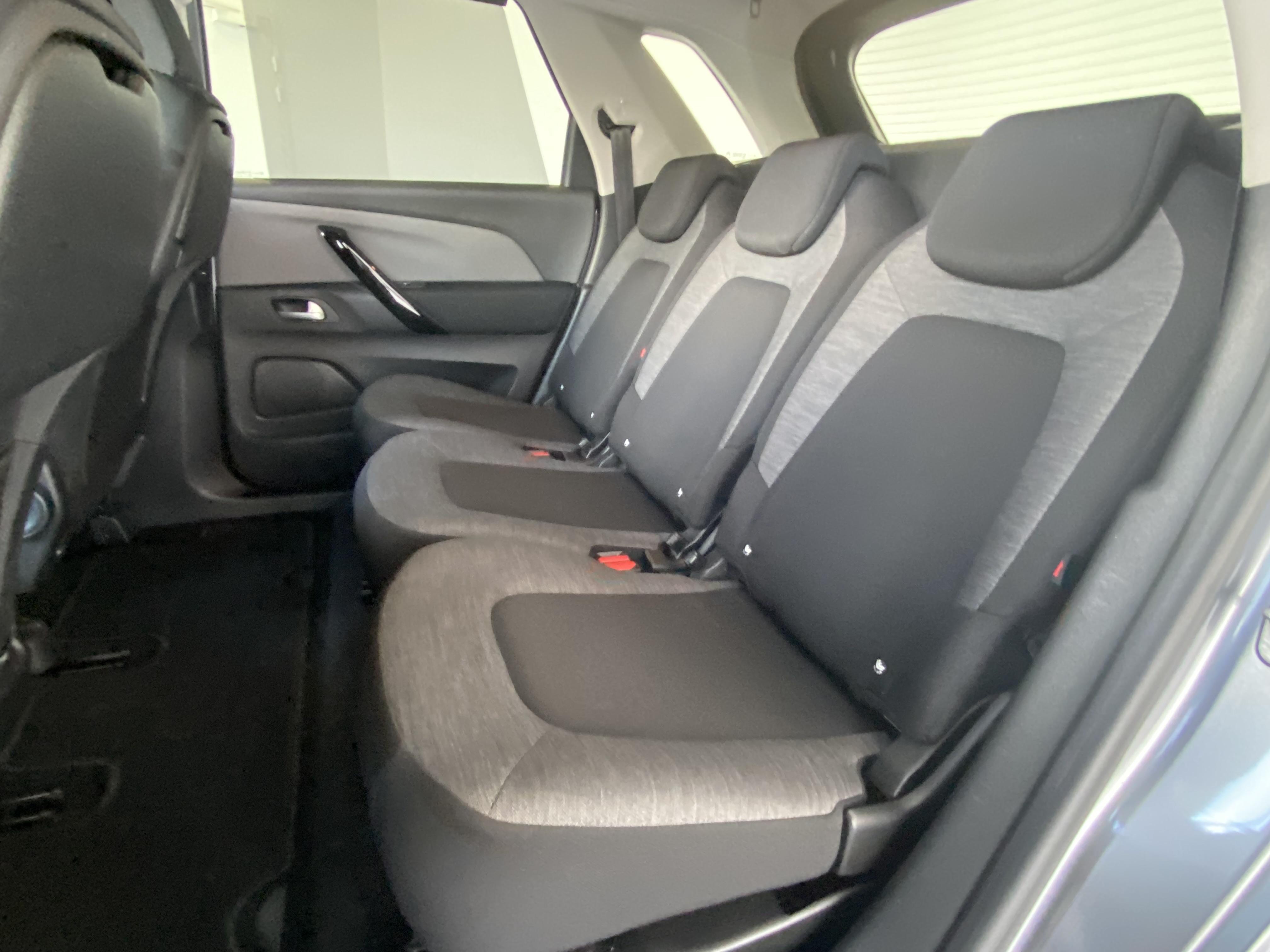 CITROEN C4 Picasso BlueHDi 120 S&S Feel - Véhicule Occasion - Océane Auto CITROEN C4 Picasso BlueHDi 120 S&S Feel - Véhicule Occasion Océane Auto