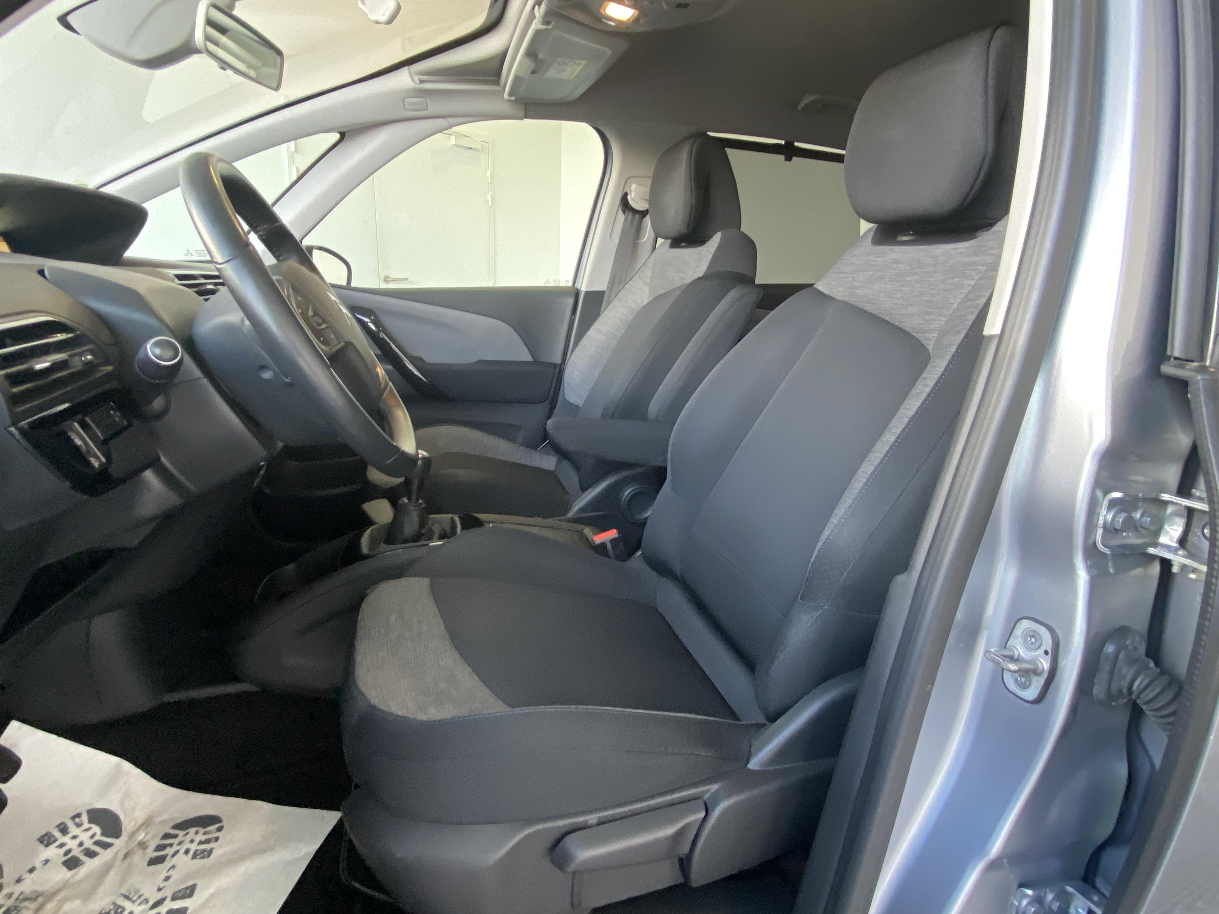 CITROEN C4 Picasso BlueHDi 120 S&S Feel - Véhicule Occasion - Océane Auto CITROEN C4 Picasso BlueHDi 120 S&S Feel - Véhicule Occasion Océane Auto