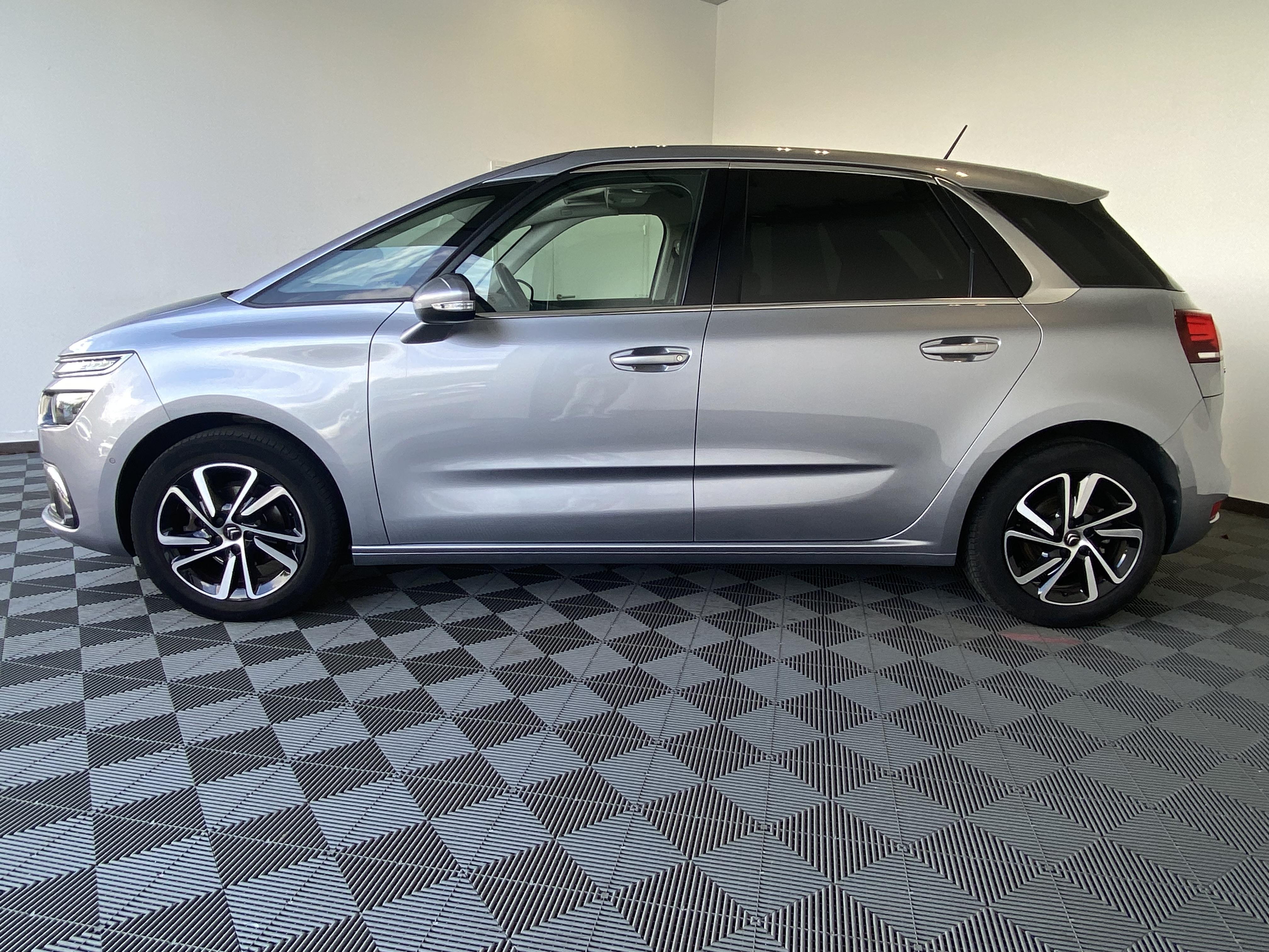 CITROEN C4 Picasso BlueHDi 120 S&S Feel - Véhicule Occasion - Océane Auto CITROEN C4 Picasso BlueHDi 120 S&S Feel - Véhicule Occasion Océane Auto