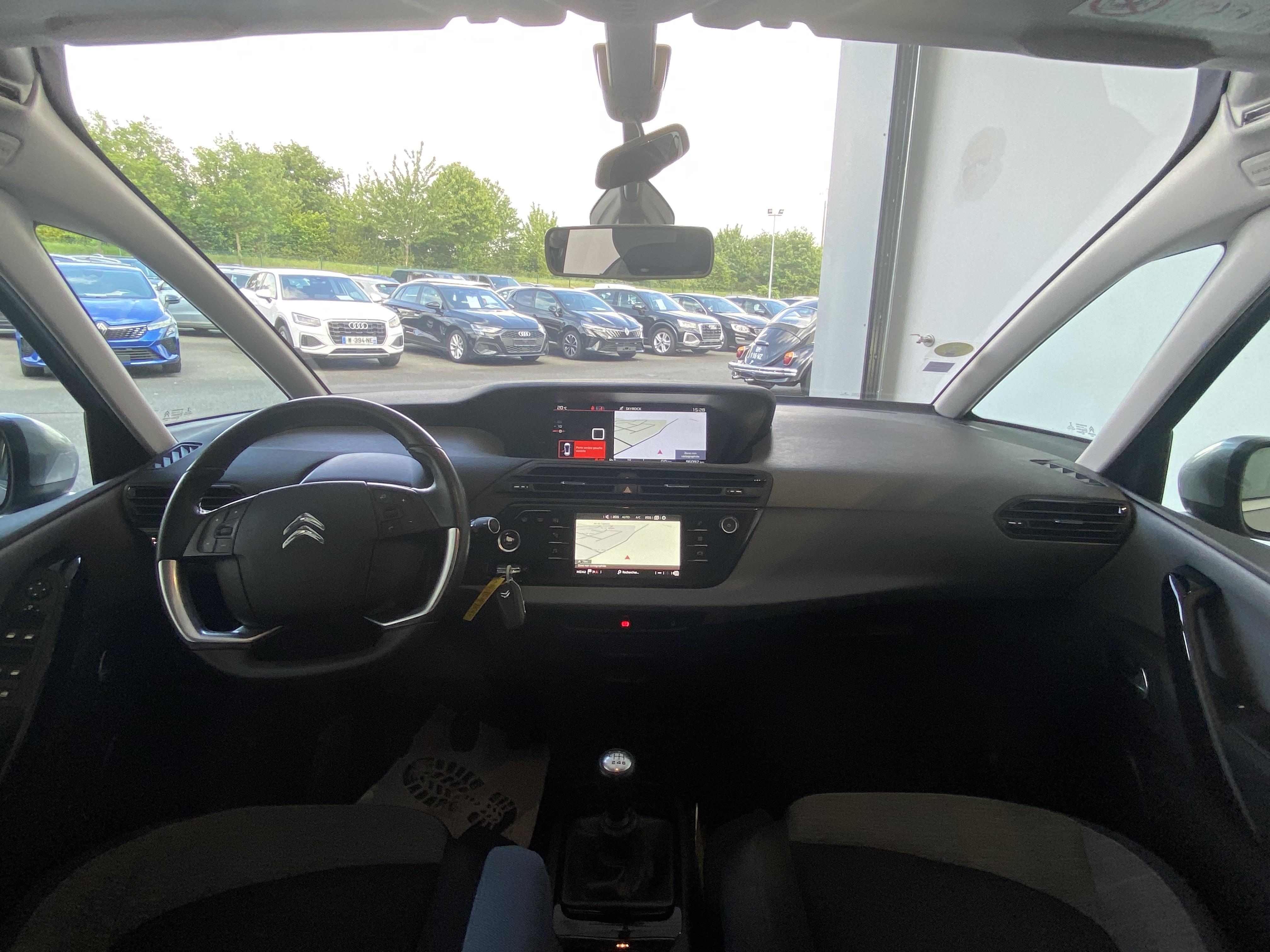 CITROEN C4 Picasso BlueHDi 120 S&S Feel - Véhicule Occasion - Océane Auto CITROEN C4 Picasso BlueHDi 120 S&S Feel - Véhicule Occasion Océane Auto