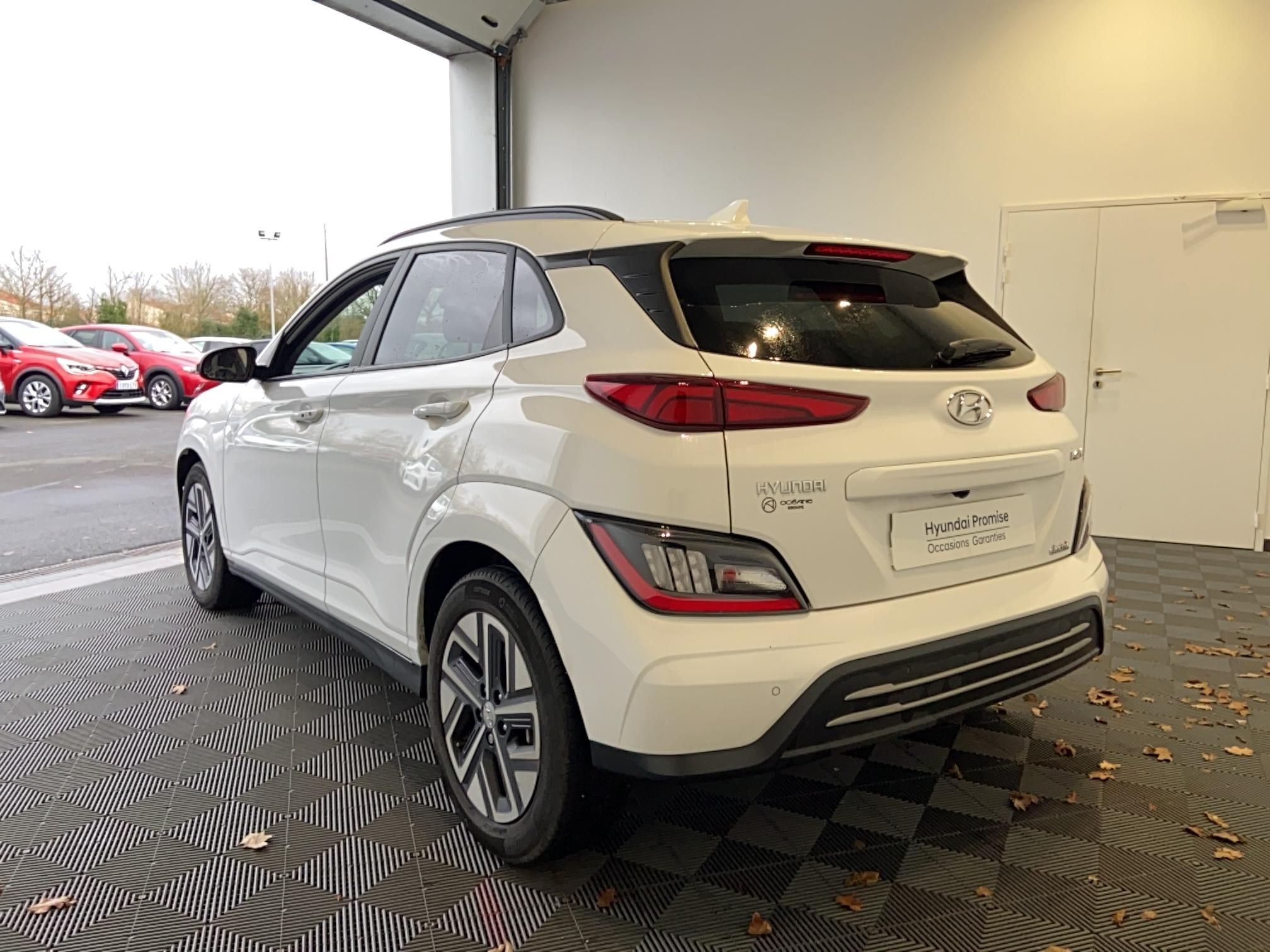 HYUNDAI Kona Electrique 64 kWh - 204 ch Creative - Véhicule Occasion Océane Auto