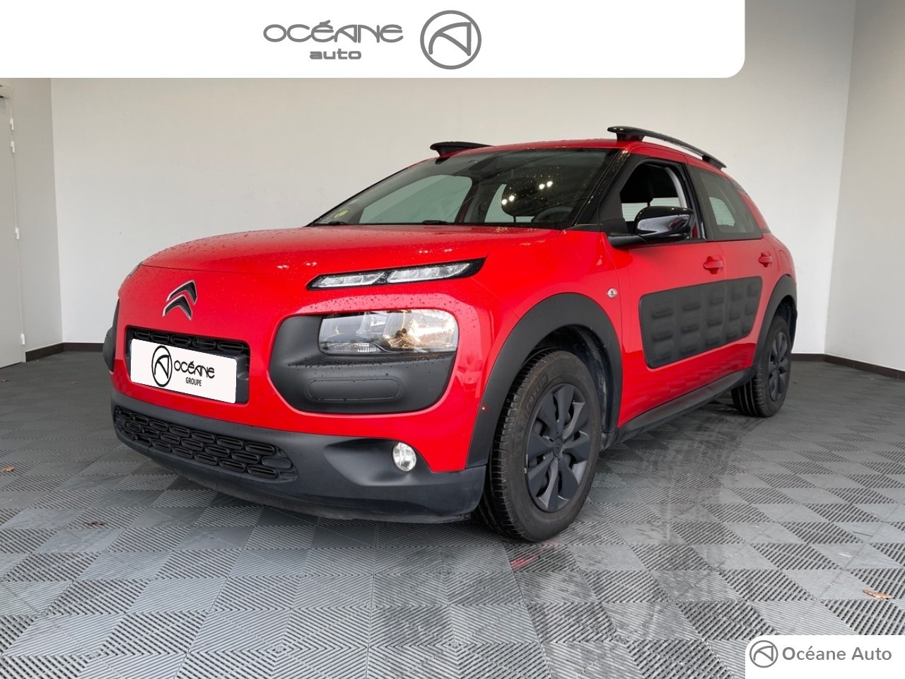 CITROEN C4 CACTUS BUSINESS C4 Cactus BlueHDi 100 S&S 82g - Véhicule Occasion - Océane Auto CITROEN C4 CACTUS BUSINESS C4 Cactus BlueHDi 100 S&S 82g - Véhicule Occasion Océane Auto