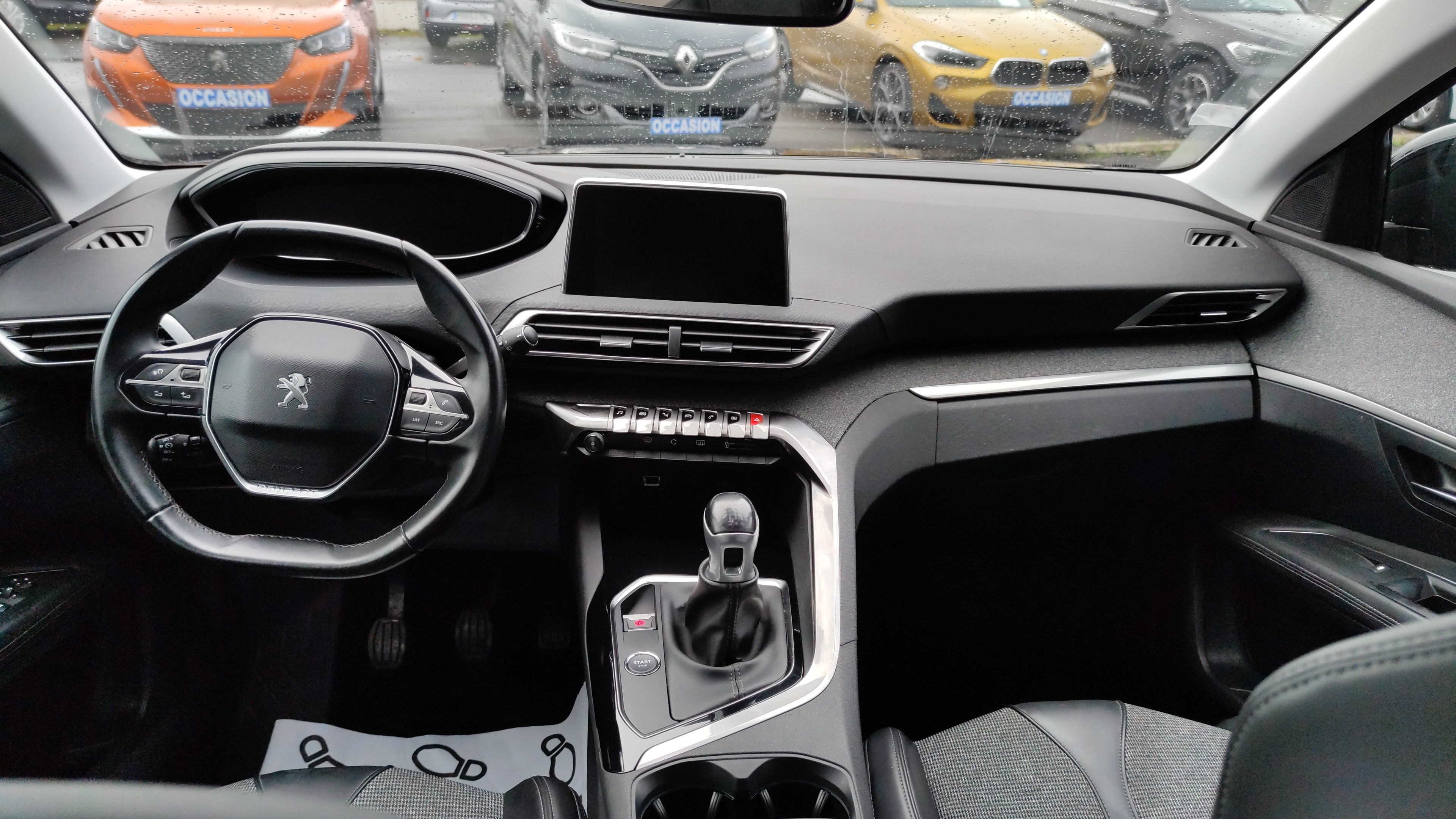 PEUGEOT 3008 1.2 Puretech 130ch S&S BVM6 Allure - Véhicule Occasion - Océane Auto PEUGEOT 3008 1.2 Puretech 130ch S&S BVM6 Allure - Véhicule Occasion Océane Auto