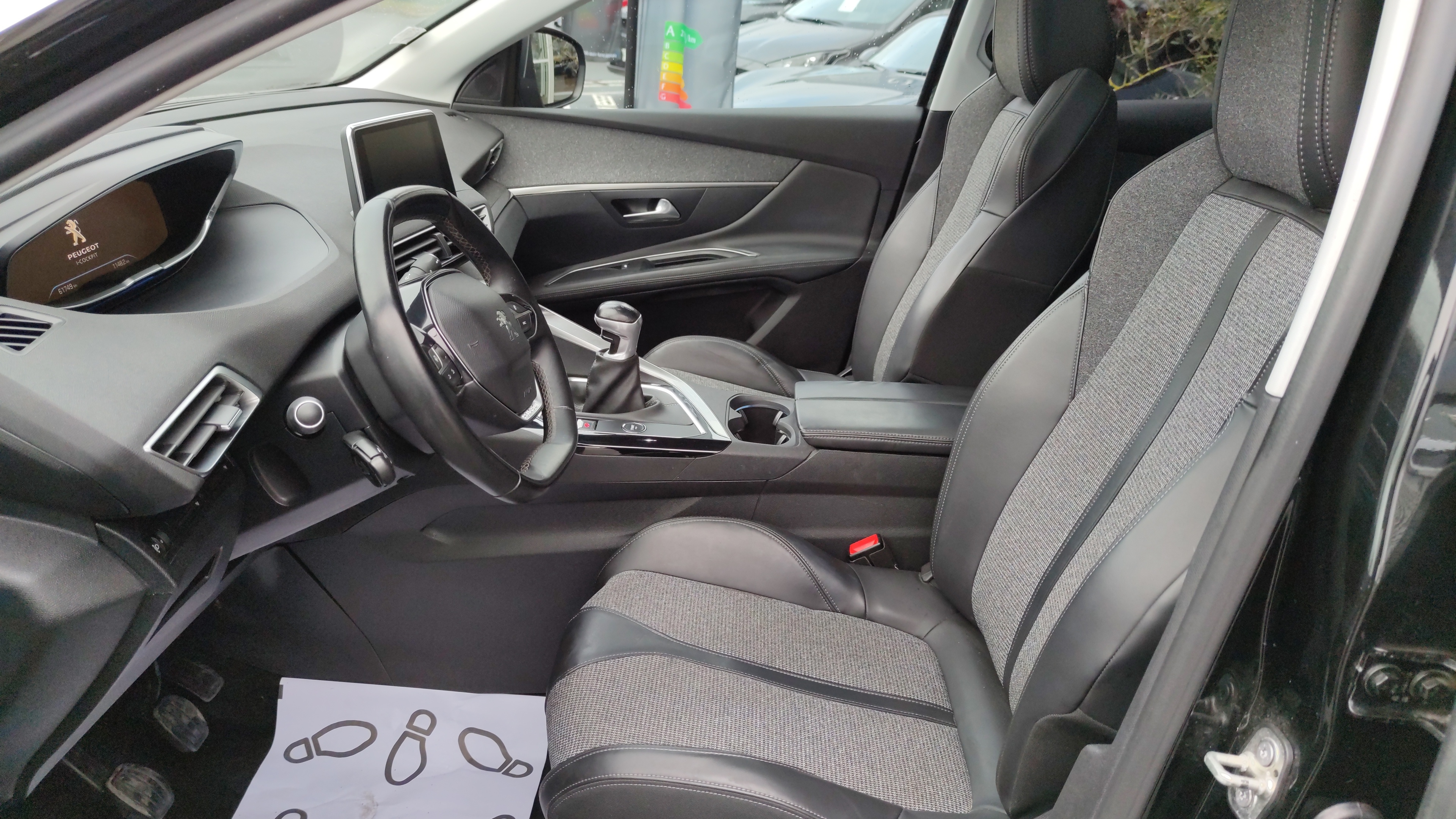 PEUGEOT 3008 1.2 Puretech 130ch S&S BVM6 Allure - Véhicule Occasion - Océane Auto PEUGEOT 3008 1.2 Puretech 130ch S&S BVM6 Allure - Véhicule Occasion Océane Auto