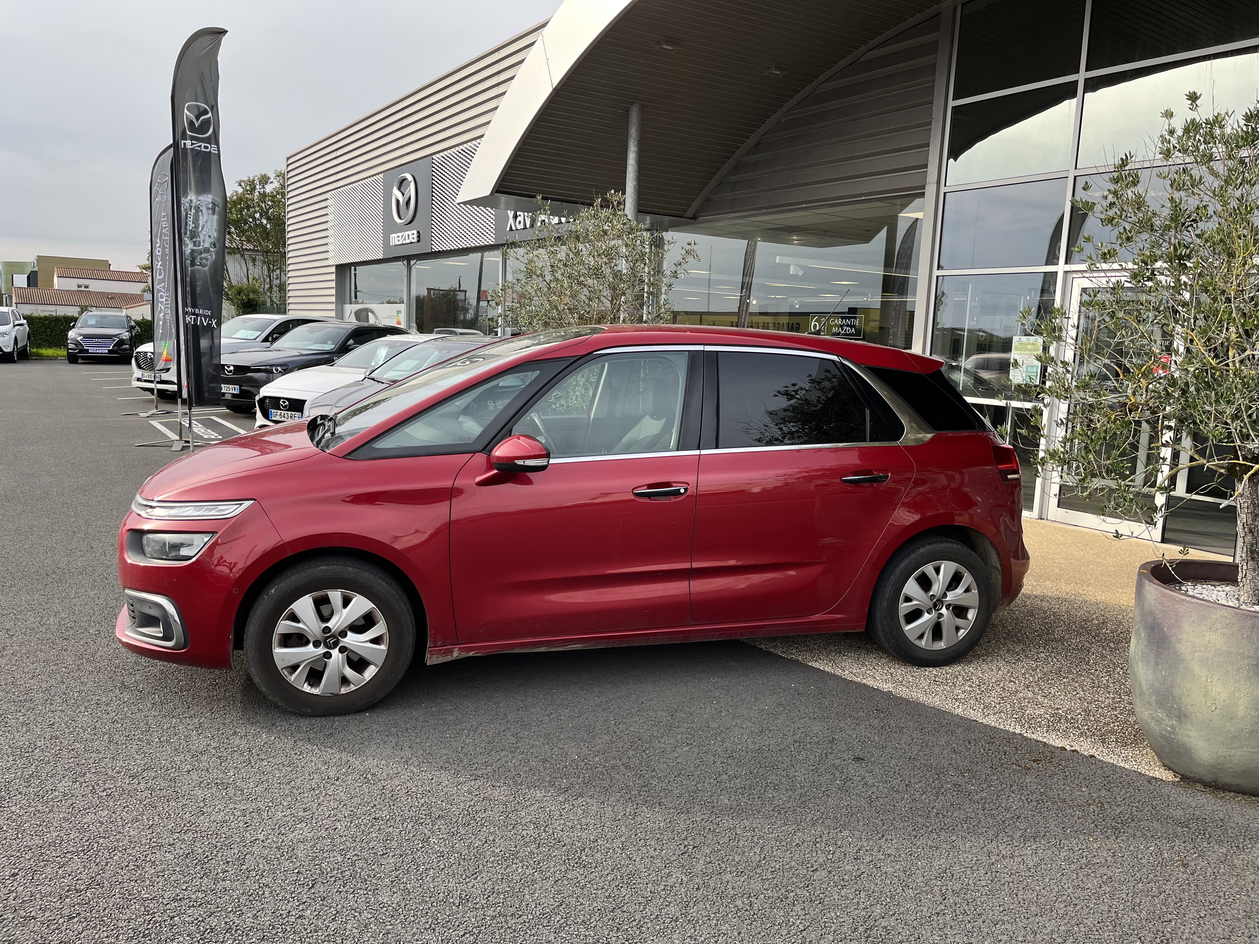 CITROEN C4 Picasso PureTech 130 S&S EAT6 Feel - Véhicule Occasion - Océane Auto CITROEN C4 Picasso PureTech 130 S&S EAT6 Feel - Véhicule Occasion Océane Auto