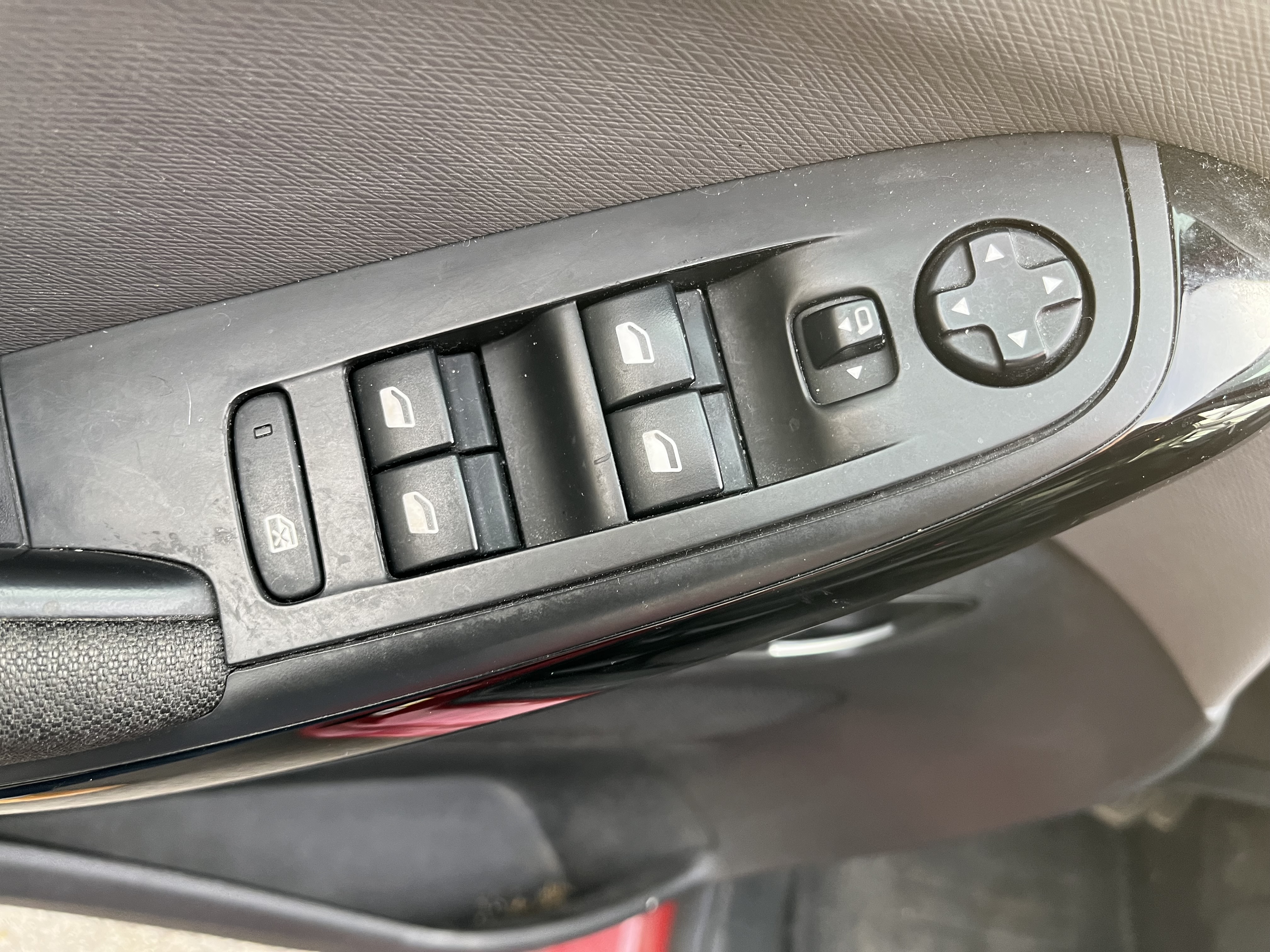 CITROEN C4 Picasso PureTech 130 S&S EAT6 Feel - Véhicule Occasion - Océane Auto CITROEN C4 Picasso PureTech 130 S&S EAT6 Feel - Véhicule Occasion Océane Auto