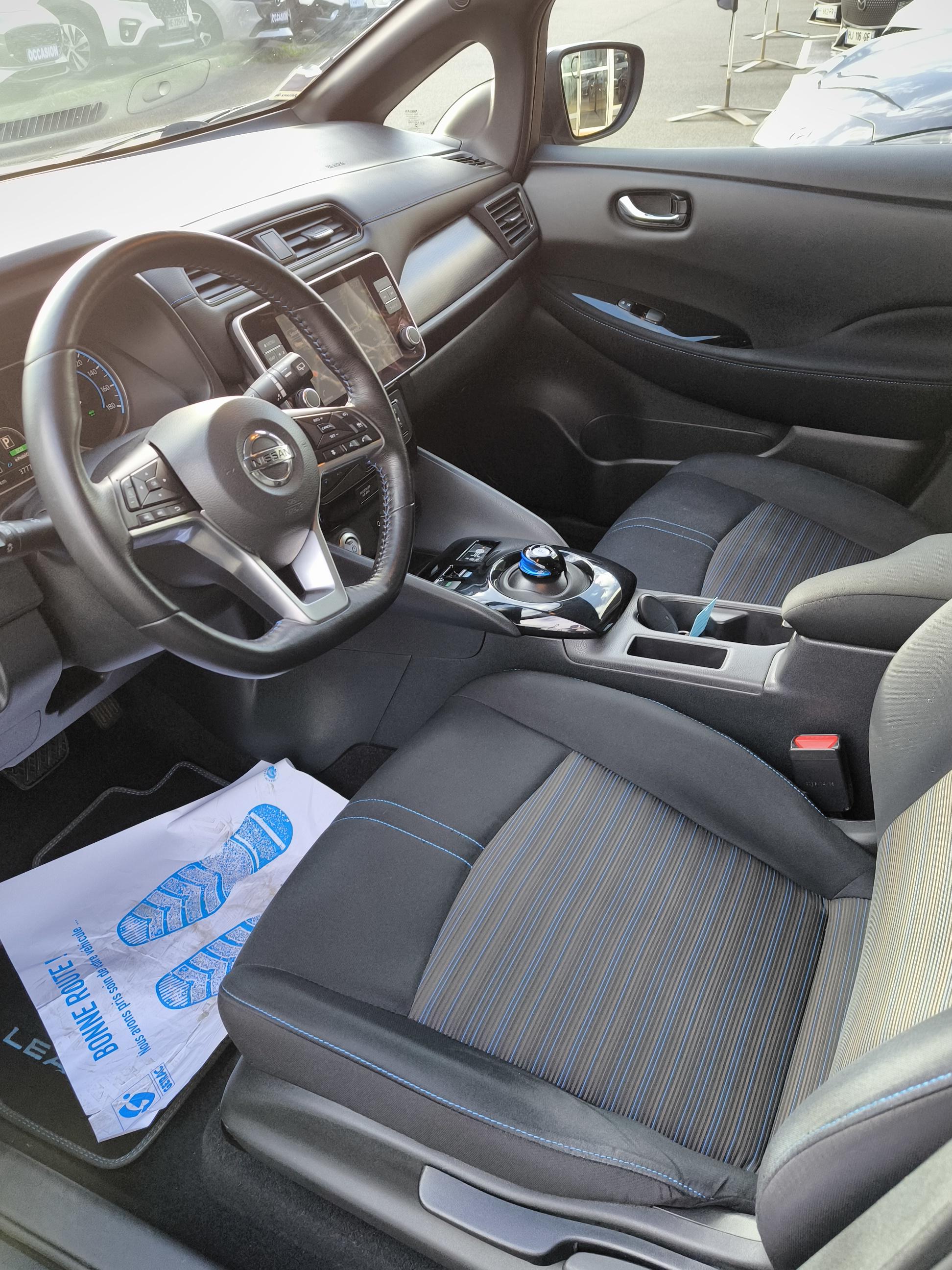 NISSAN Leaf Electrique 40kWh N-Connecta - Véhicule Occasion Océane Auto