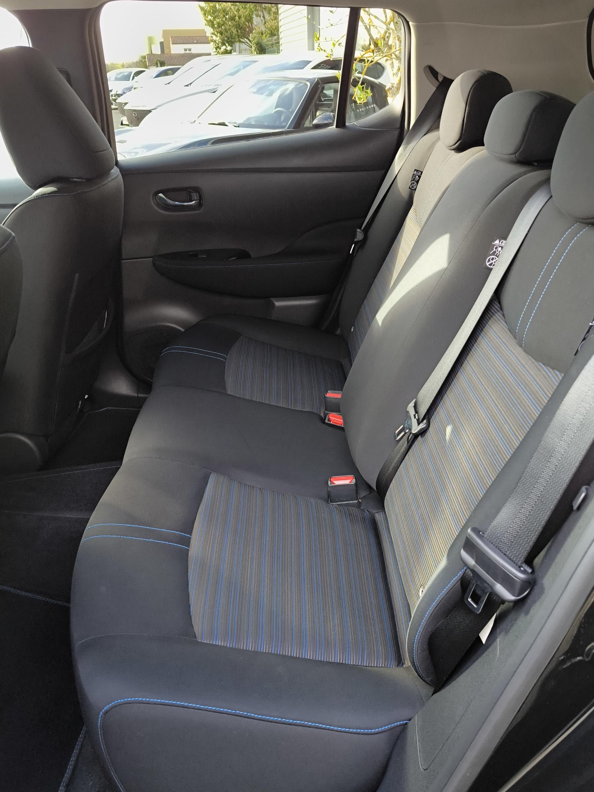 NISSAN Leaf Electrique 40kWh N-Connecta - Véhicule Occasion Océane Auto