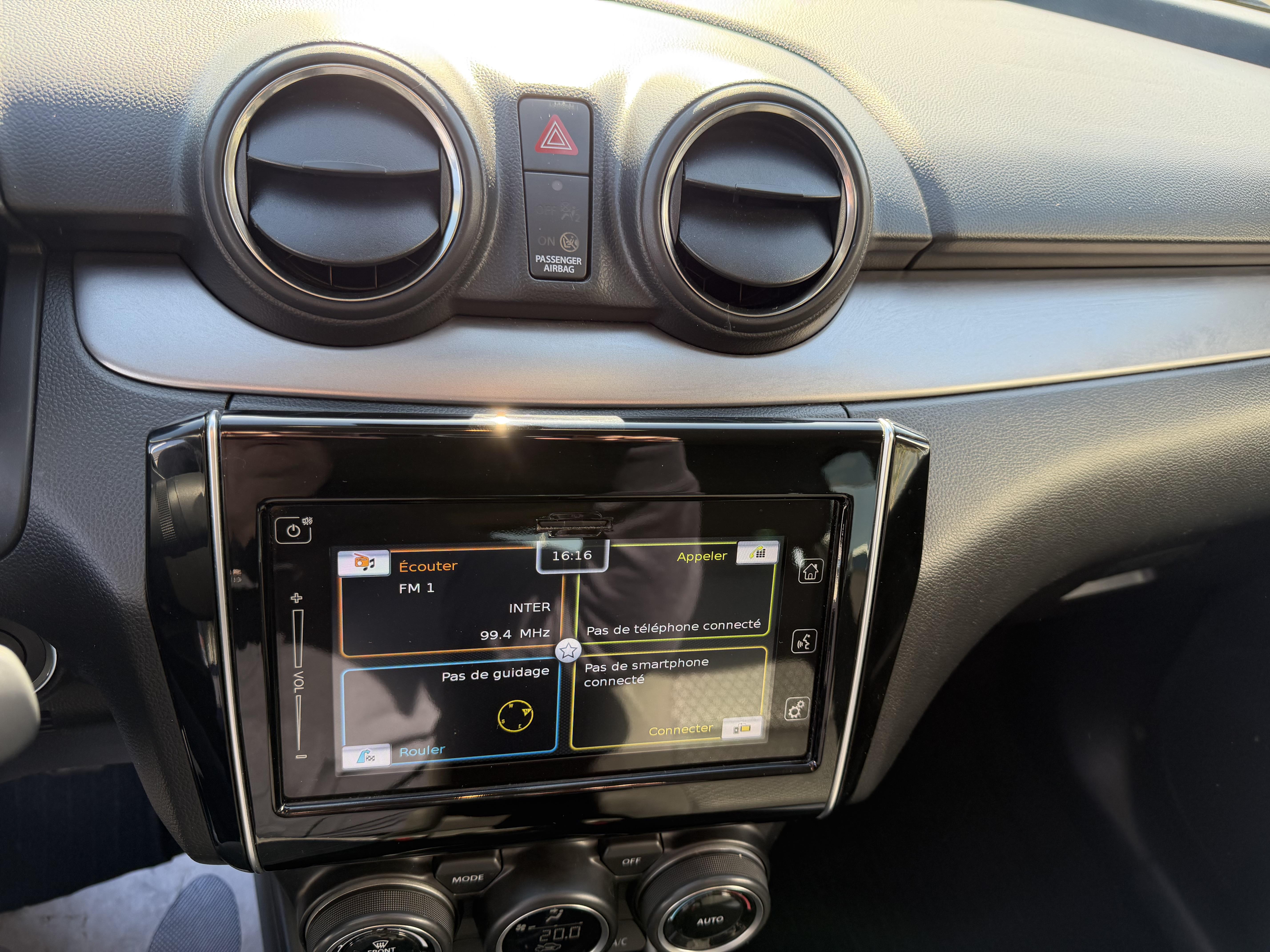 SUZUKI Swift 1.2 Dualjet Hybrid Pack - Véhicule Occasion - Océane Auto SUZUKI Swift 1.2 Dualjet Hybrid Pack - Véhicule Occasion Océane Auto