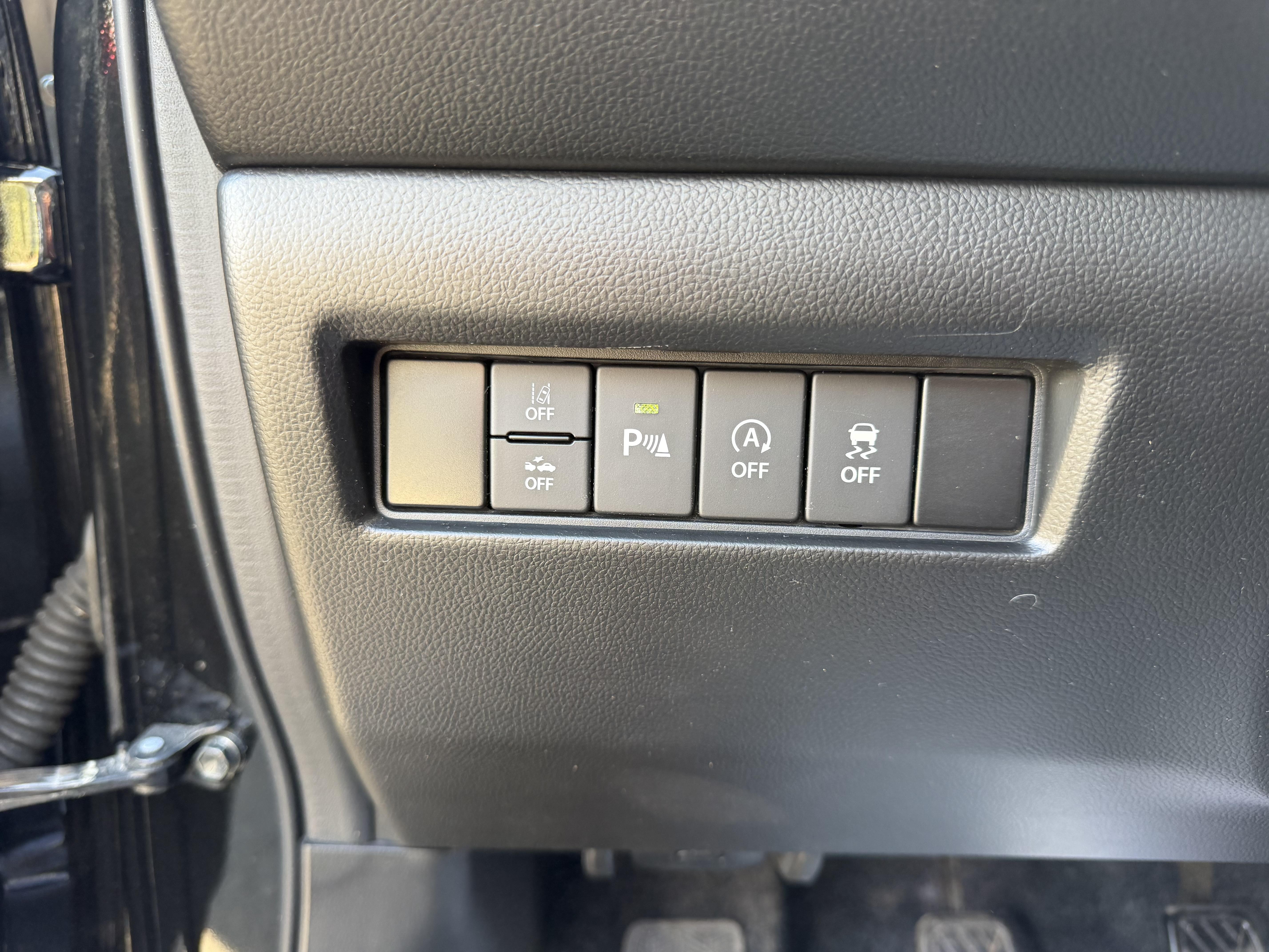 SUZUKI Swift 1.2 Dualjet Hybrid Pack - Véhicule Occasion - Océane Auto SUZUKI Swift 1.2 Dualjet Hybrid Pack - Véhicule Occasion Océane Auto