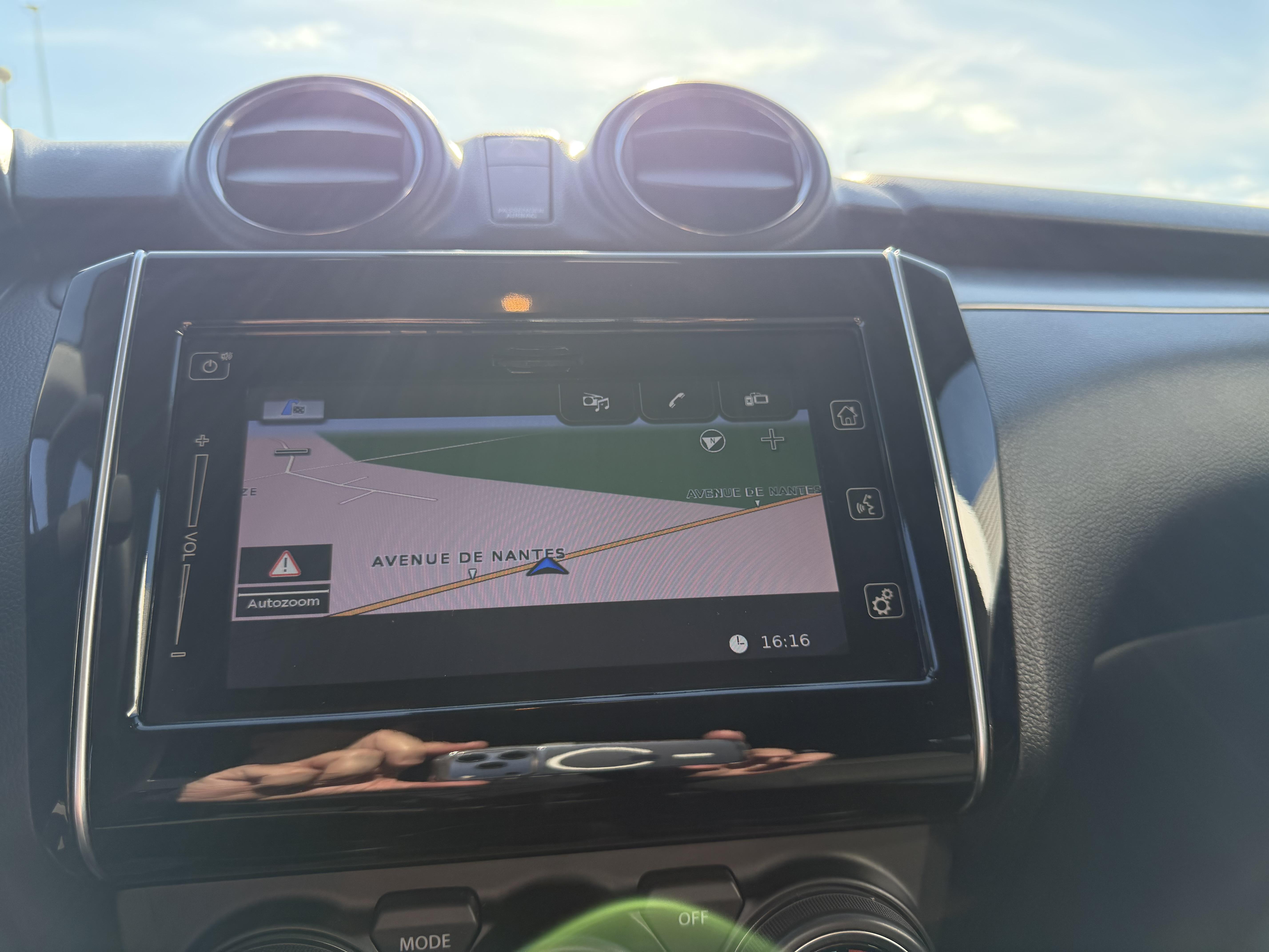 SUZUKI Swift 1.2 Dualjet Hybrid Pack - Véhicule Occasion - Océane Auto SUZUKI Swift 1.2 Dualjet Hybrid Pack - Véhicule Occasion Océane Auto