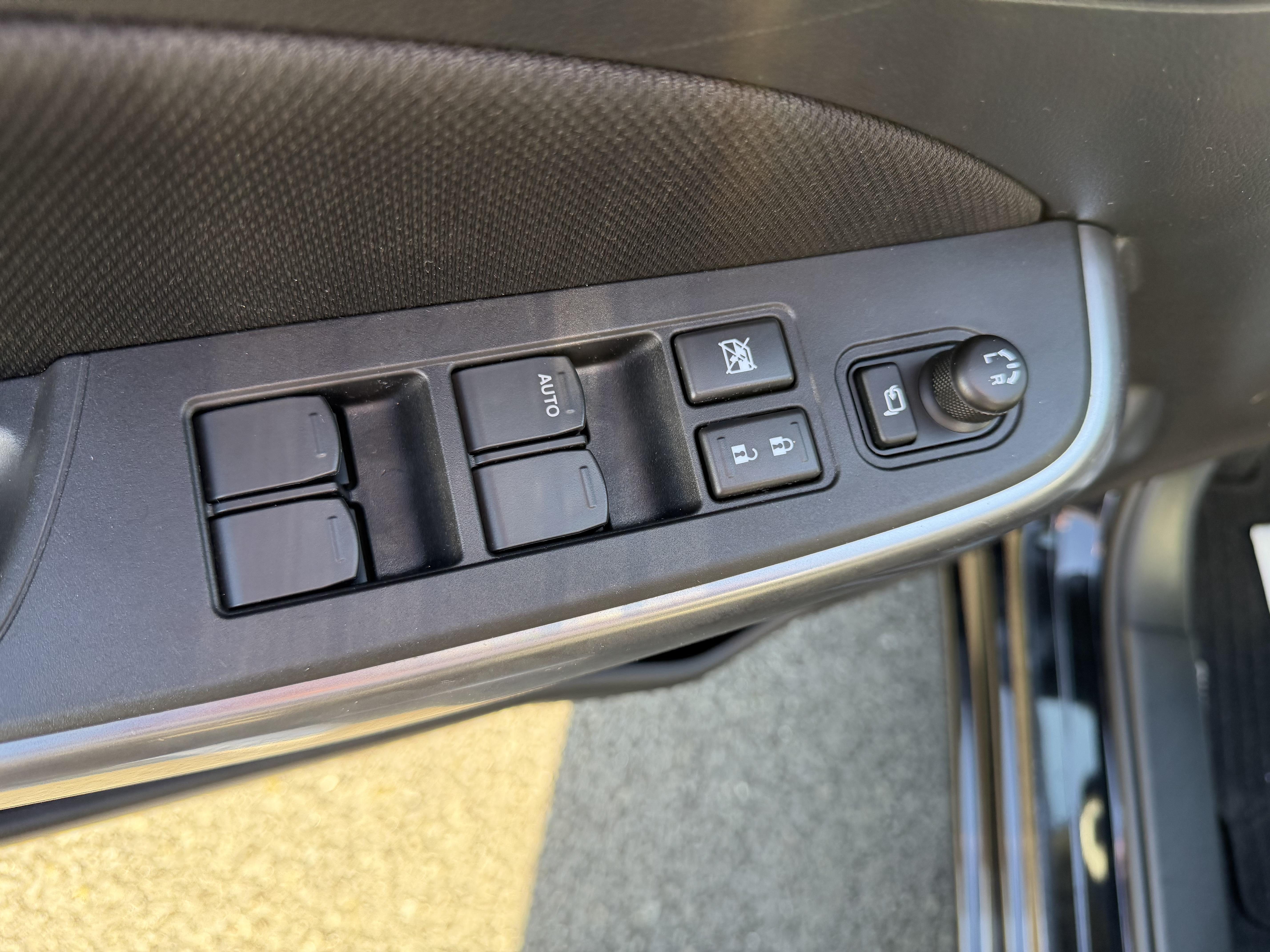 SUZUKI Swift 1.2 Dualjet Hybrid Pack - Véhicule Occasion - Océane Auto SUZUKI Swift 1.2 Dualjet Hybrid Pack - Véhicule Occasion Océane Auto