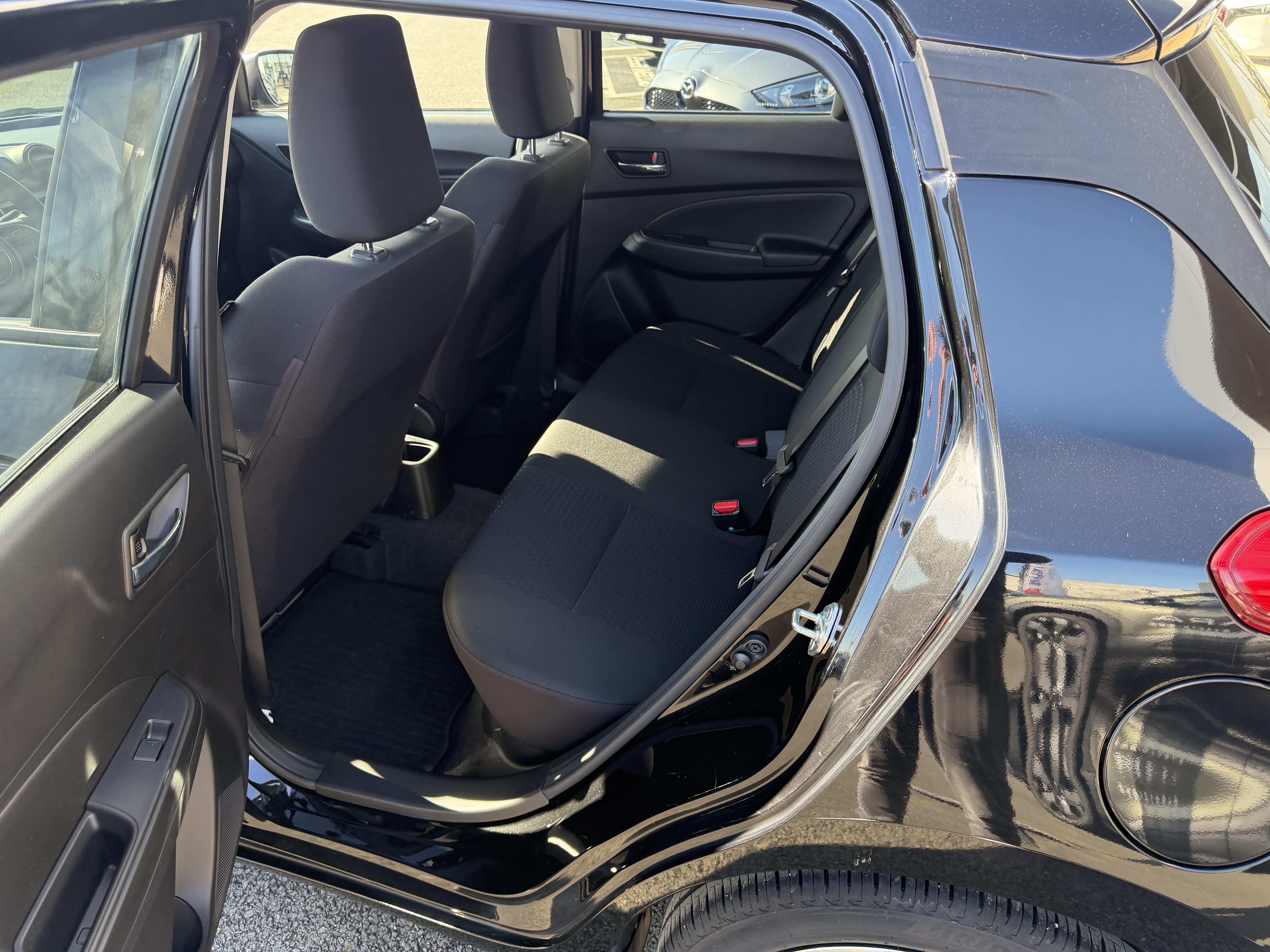 SUZUKI Swift 1.2 Dualjet Hybrid Pack - Véhicule Occasion - Océane Auto SUZUKI Swift 1.2 Dualjet Hybrid Pack - Véhicule Occasion Océane Auto