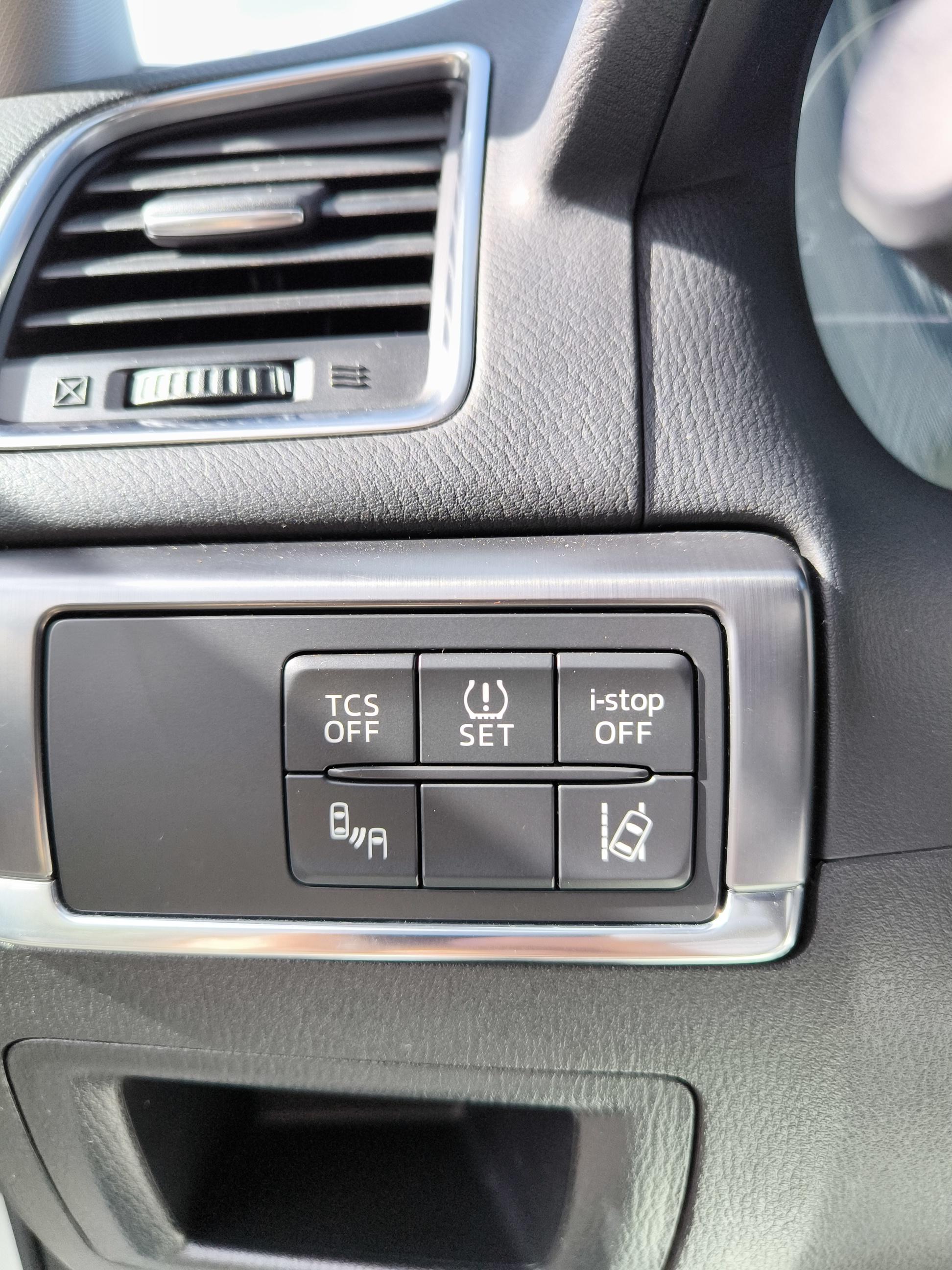 MAZDA CX-5 2.2L Skyactiv-D 175 ch 4x4 BVA6 Selection - Véhicule Occasion Océane Auto