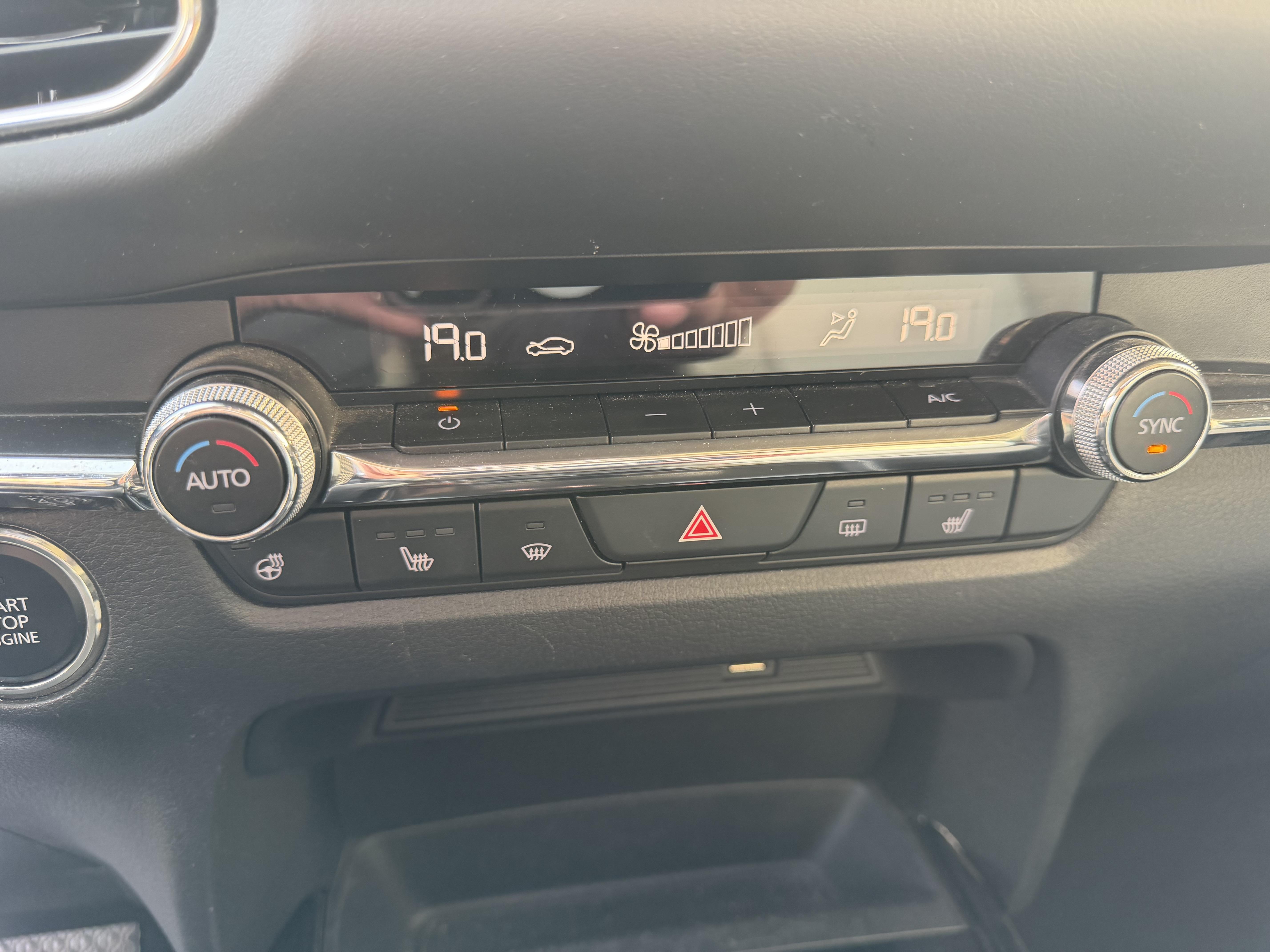 MAZDA CX-30 2.0L SKYACTIV-X M Hybrid 180 ch 4x4 BVA6 Exclusive - Véhicule Occasion Océane Auto