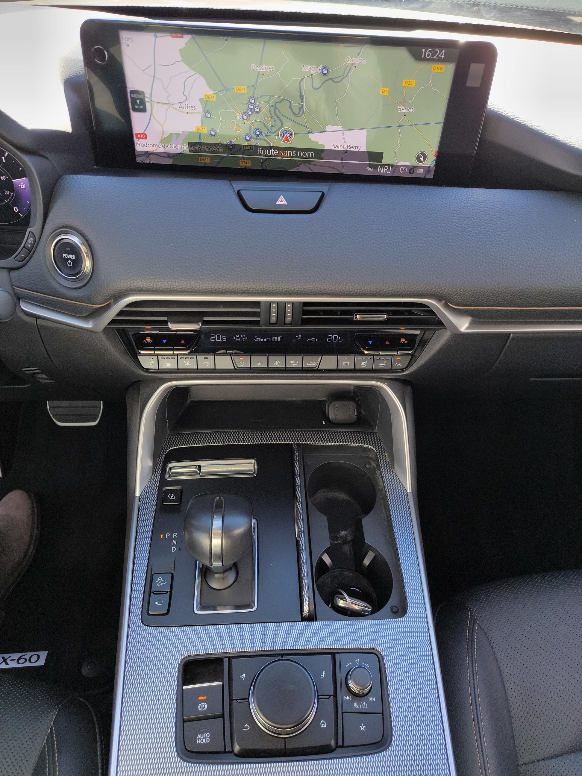 MAZDA CX-60 2.5L e-SKYACTIV PHEV 327 ch 4x4 BVA8 Homura - Véhicule Occasion Océane Auto