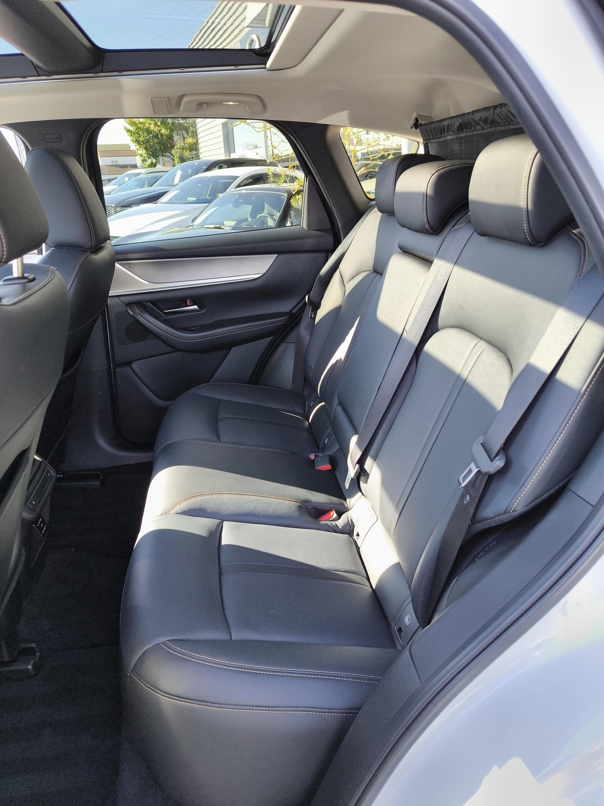 MAZDA CX-60 2.5L e-SKYACTIV PHEV 327 ch 4x4 BVA8 Homura - Véhicule Occasion Océane Auto