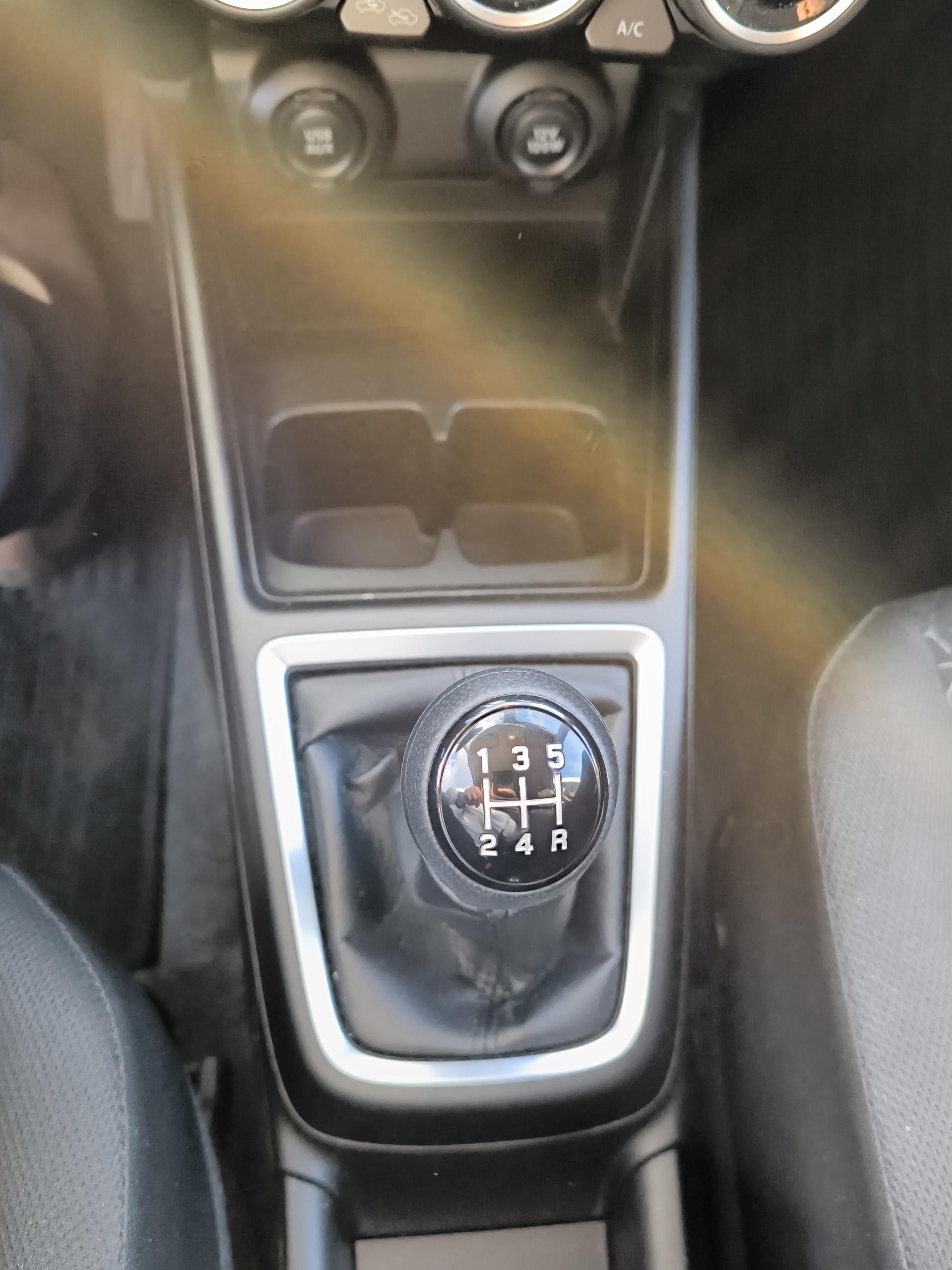 SUZUKI Swift 1.2 Dualjet Hybrid Pack - Véhicule Occasion Océane Auto